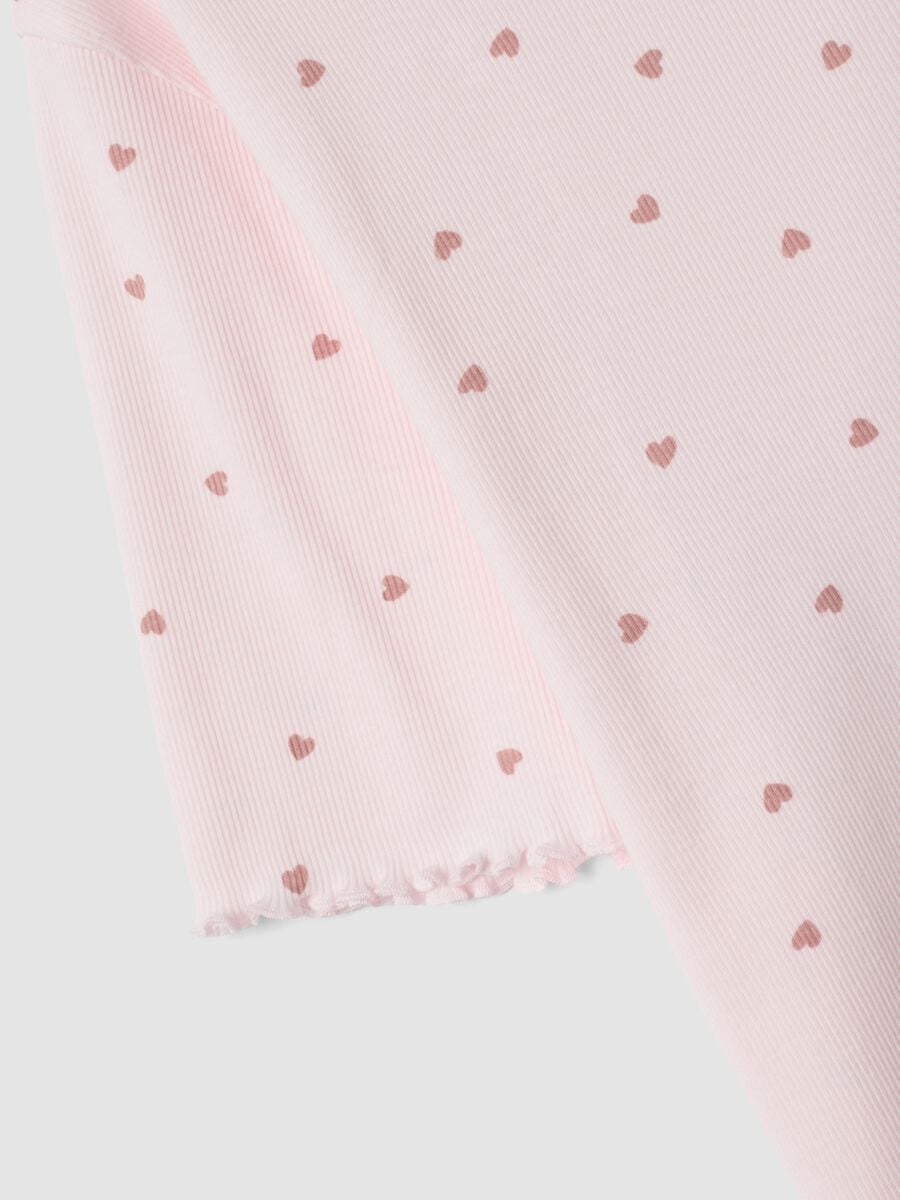 Pigiama rosa in puro cotone organico con stampa a cuori_6