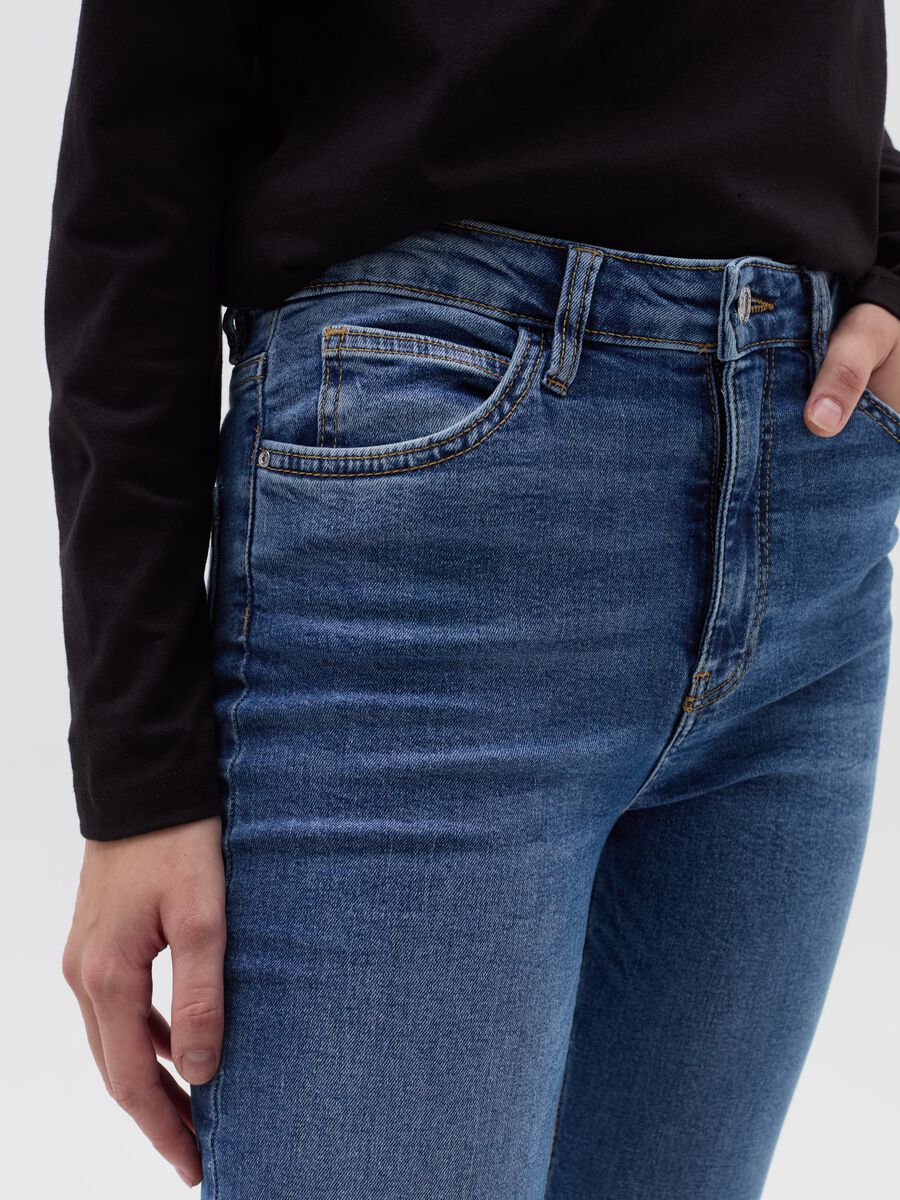 Jeans flare fit cinque tasche_3