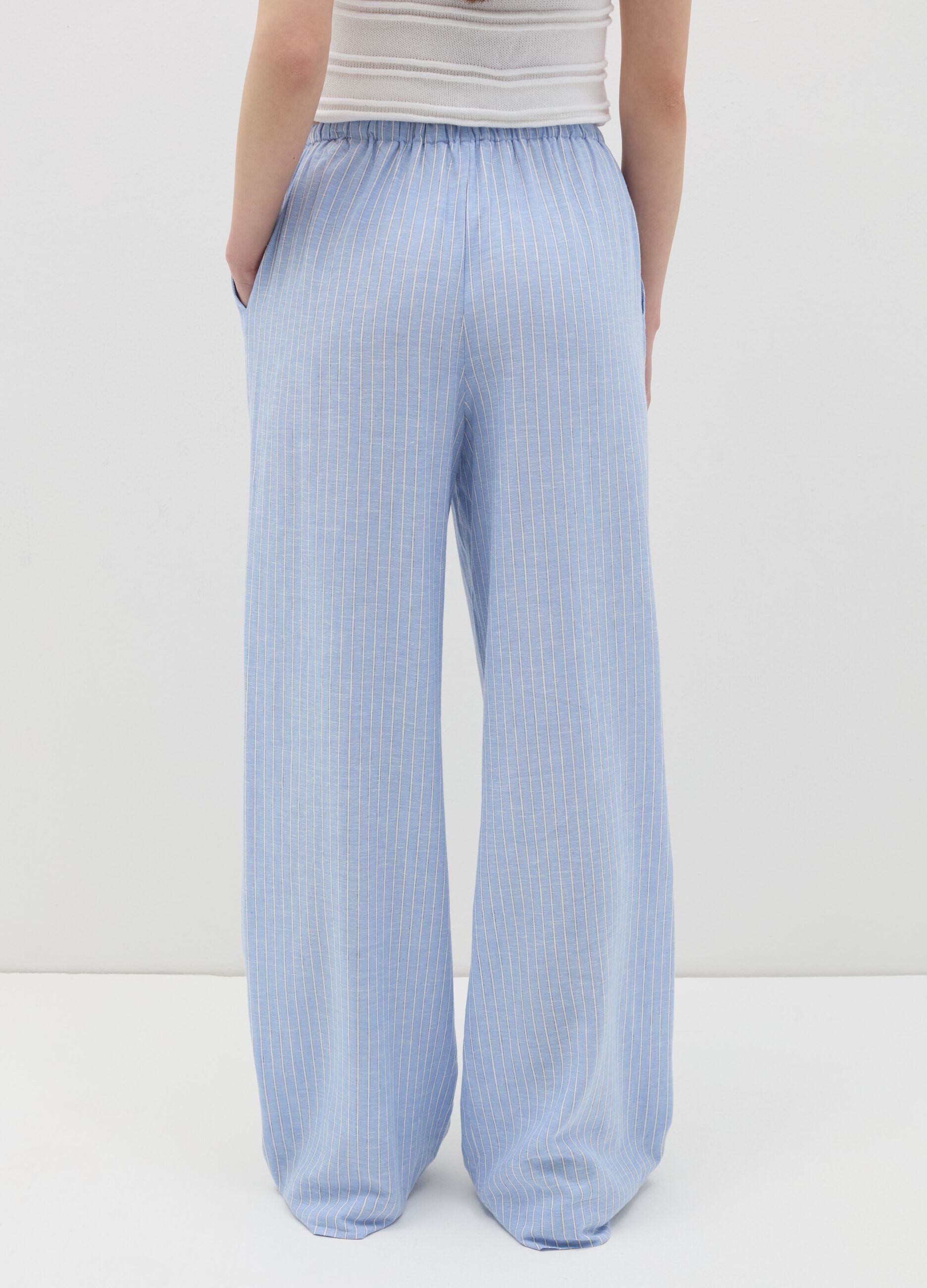 Relaxed-fit trousers with drawstring