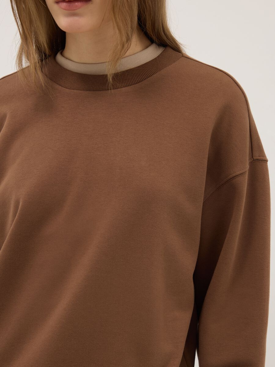 Brown cotton blend regular fit sweatshirt with crew neck_3