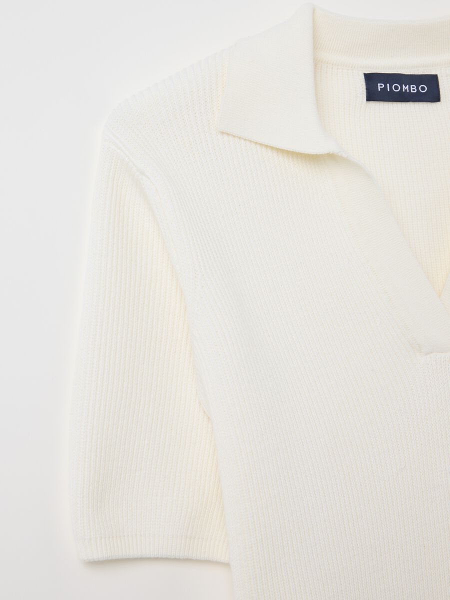 Top with polo neck_5