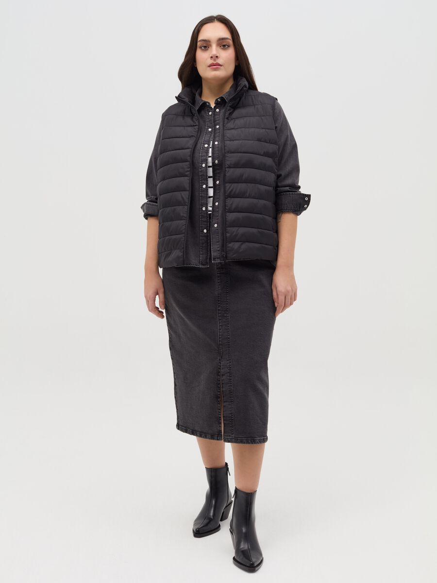 Curvy full-zip ultralight gilet with high neck_1