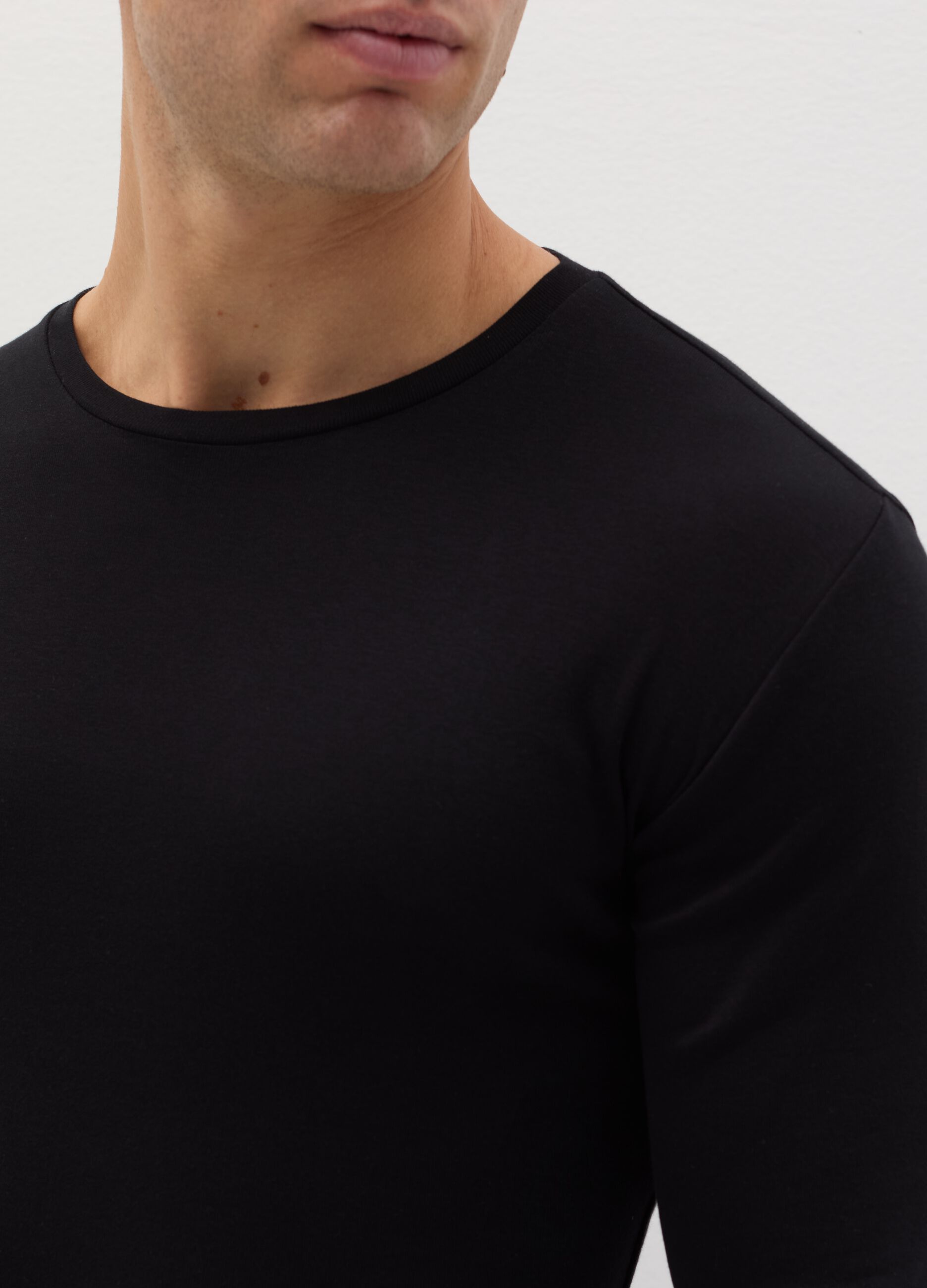 Long-sleeved undershirt in organic cotton