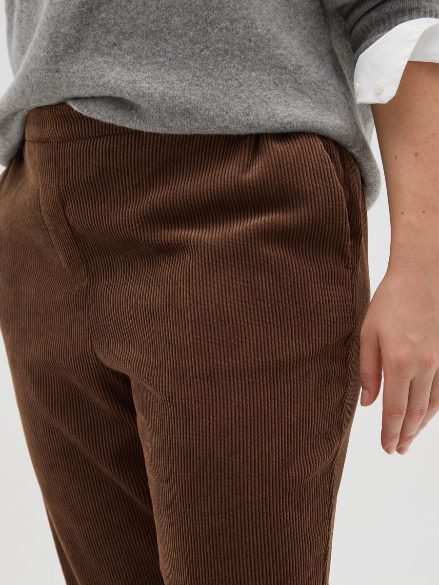 Pantaloni marroni wide leg_3