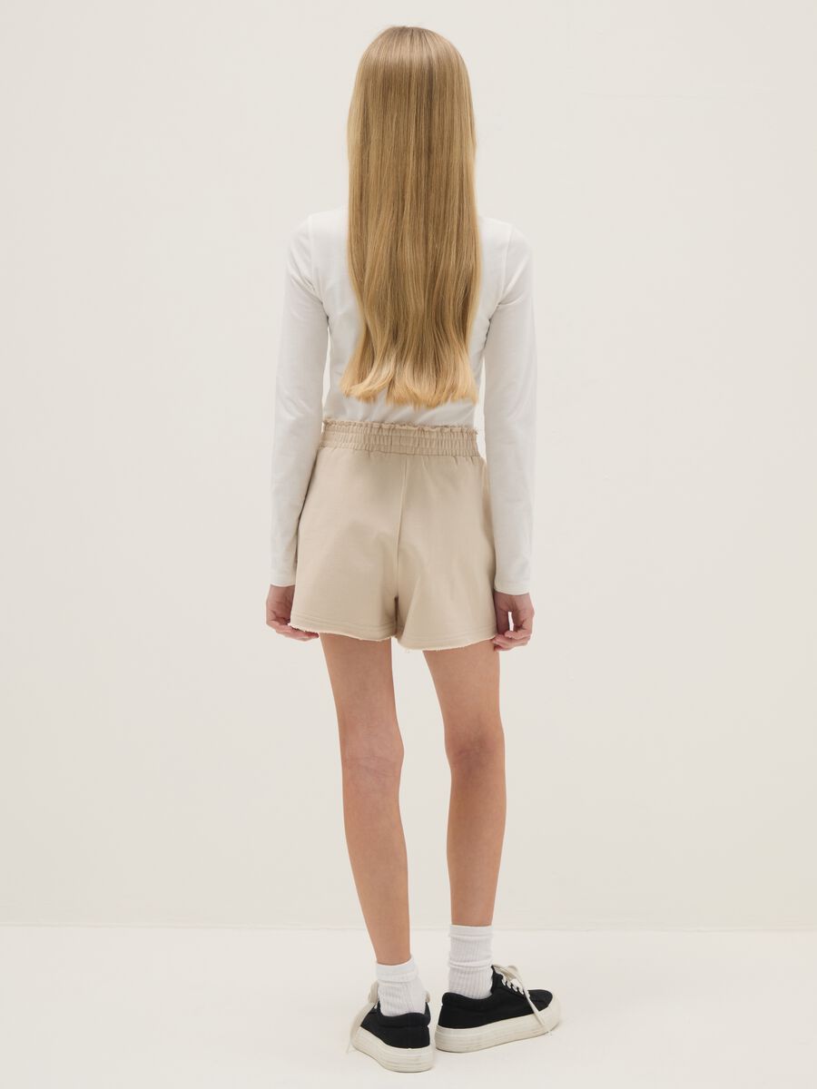 Shorts in puro cotone beige da ragazza relaxed fit_1