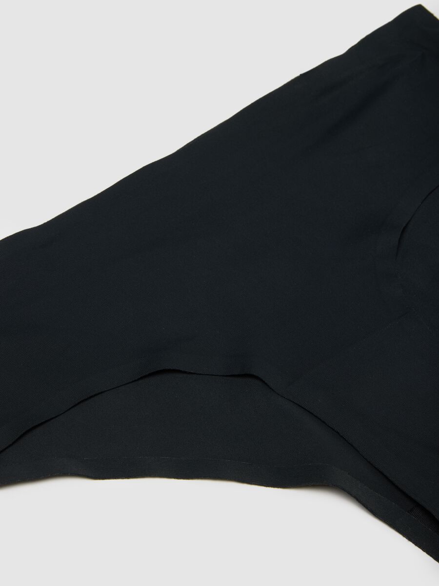 Black briefs in stretch fabric_1