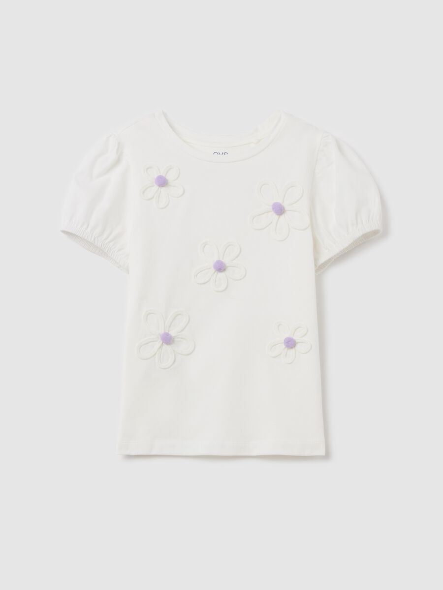 T-shirt with flowers application and pompoms_0