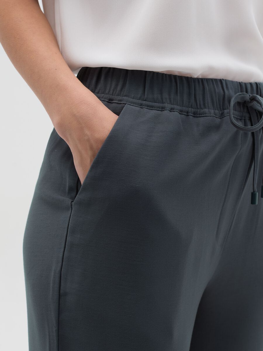 Viscose blend joggers with drawstring_3