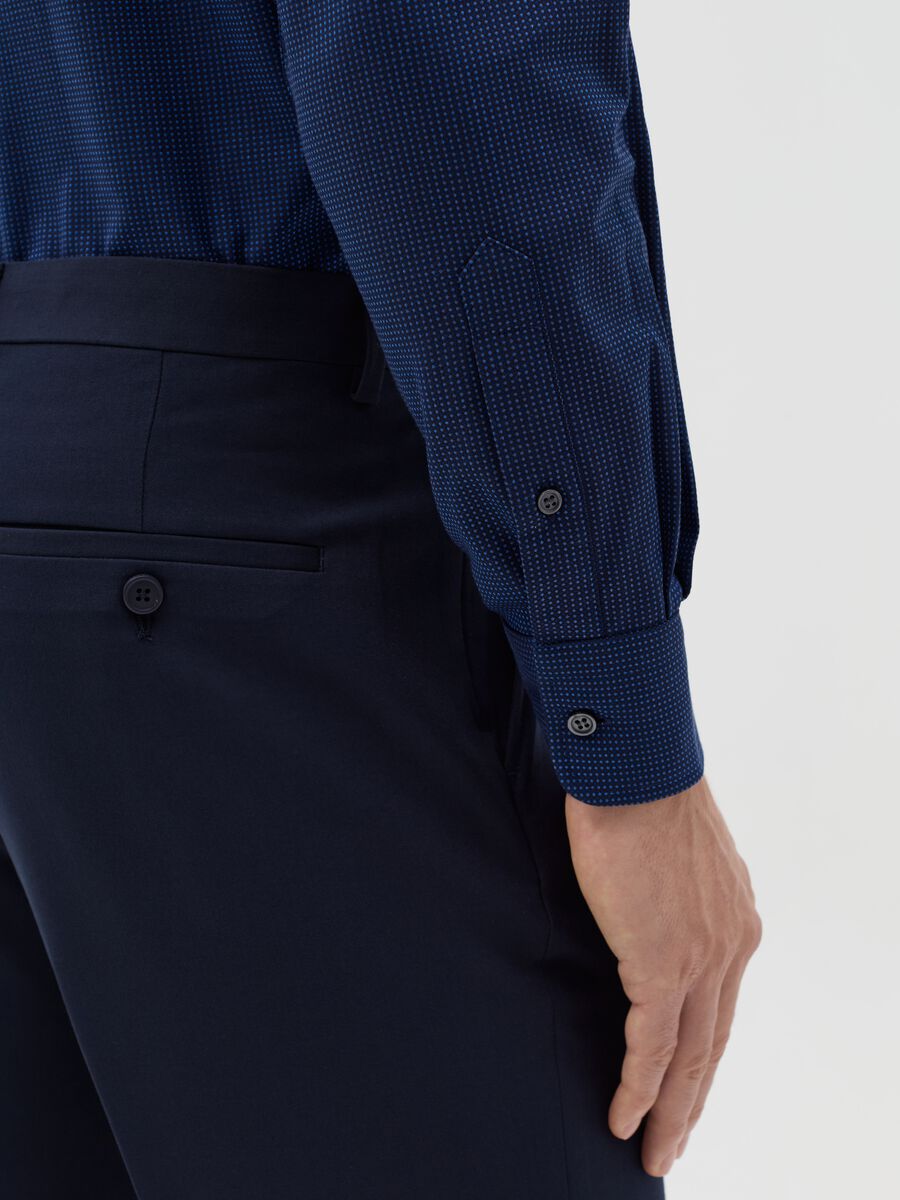 Regular-fit easy-iron shirt with micro pattern_3