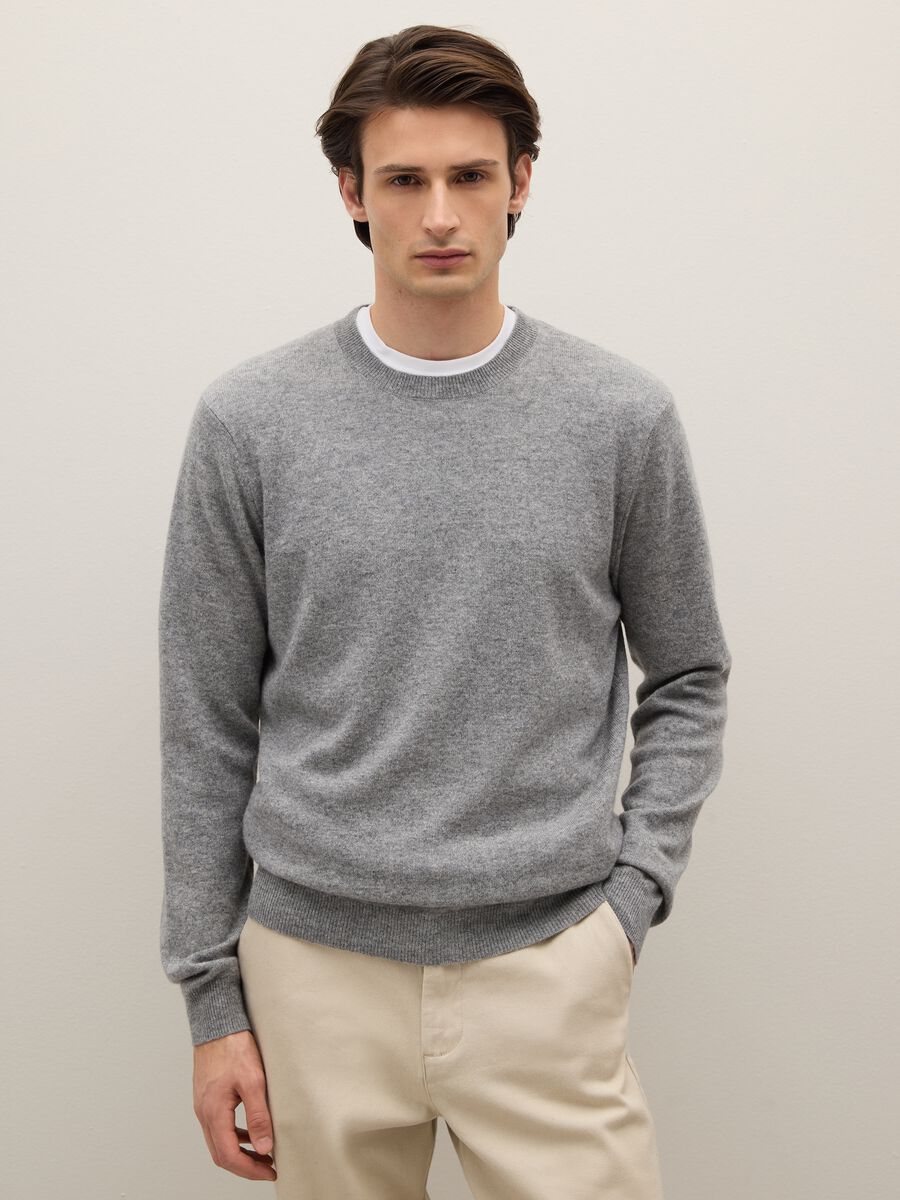 Grey crew neck pullover in pure cashmere, regular fit_1