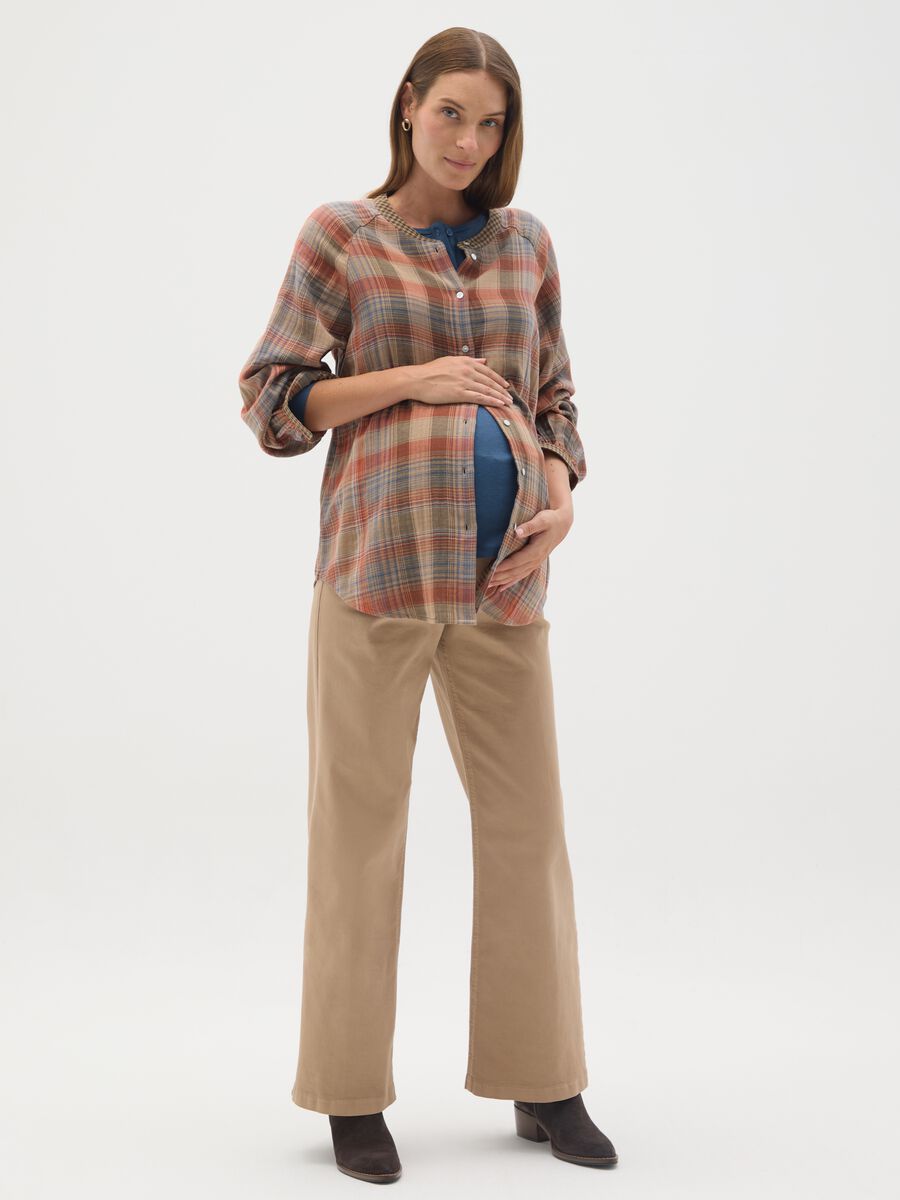 Multicolor Check Maternity Shirt_0