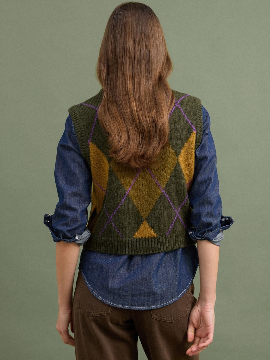 Green jacquard wool-blend crew-neck gilet, regular fit_3