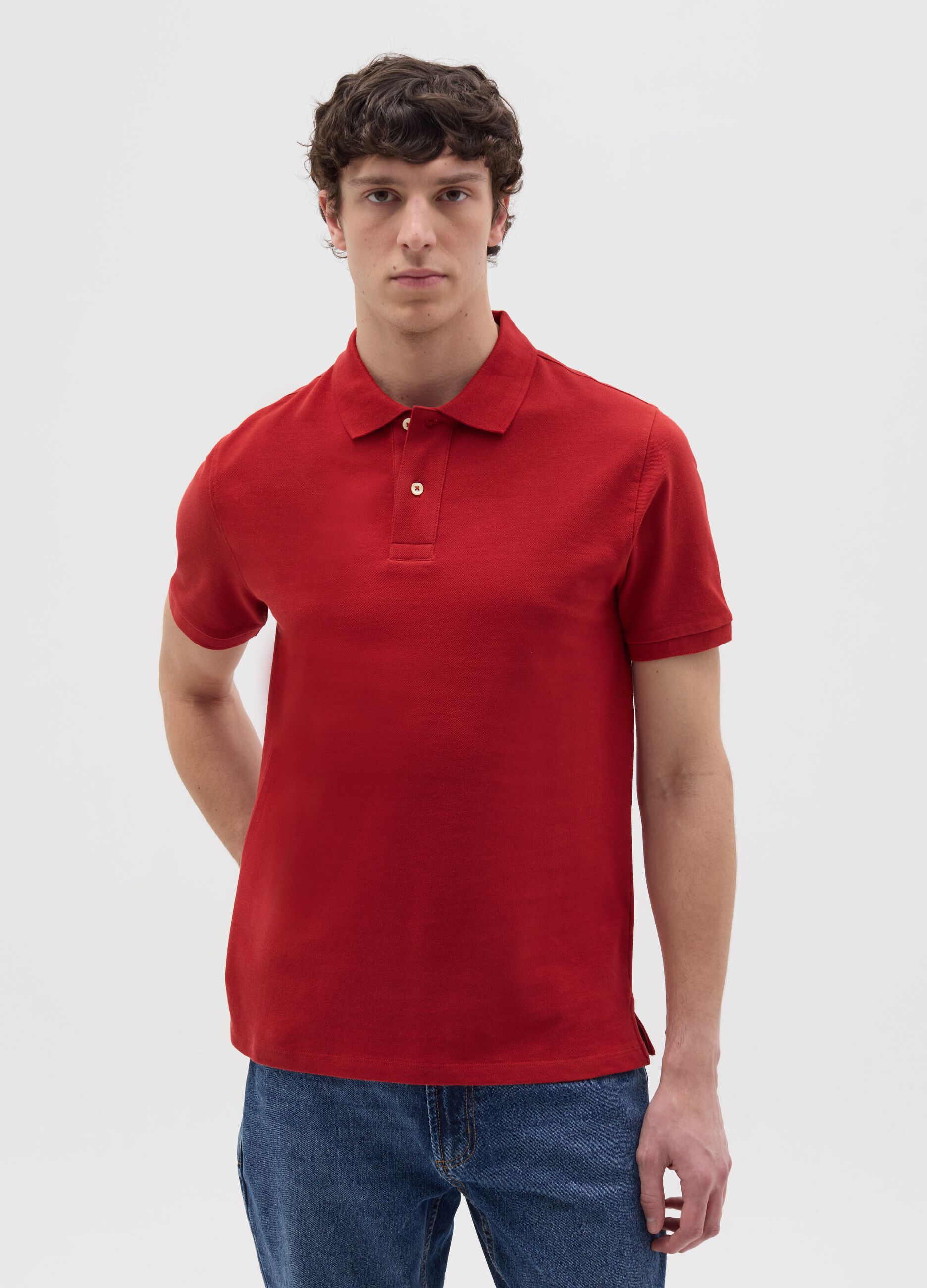 Solid colour polo shirt in organic cotton