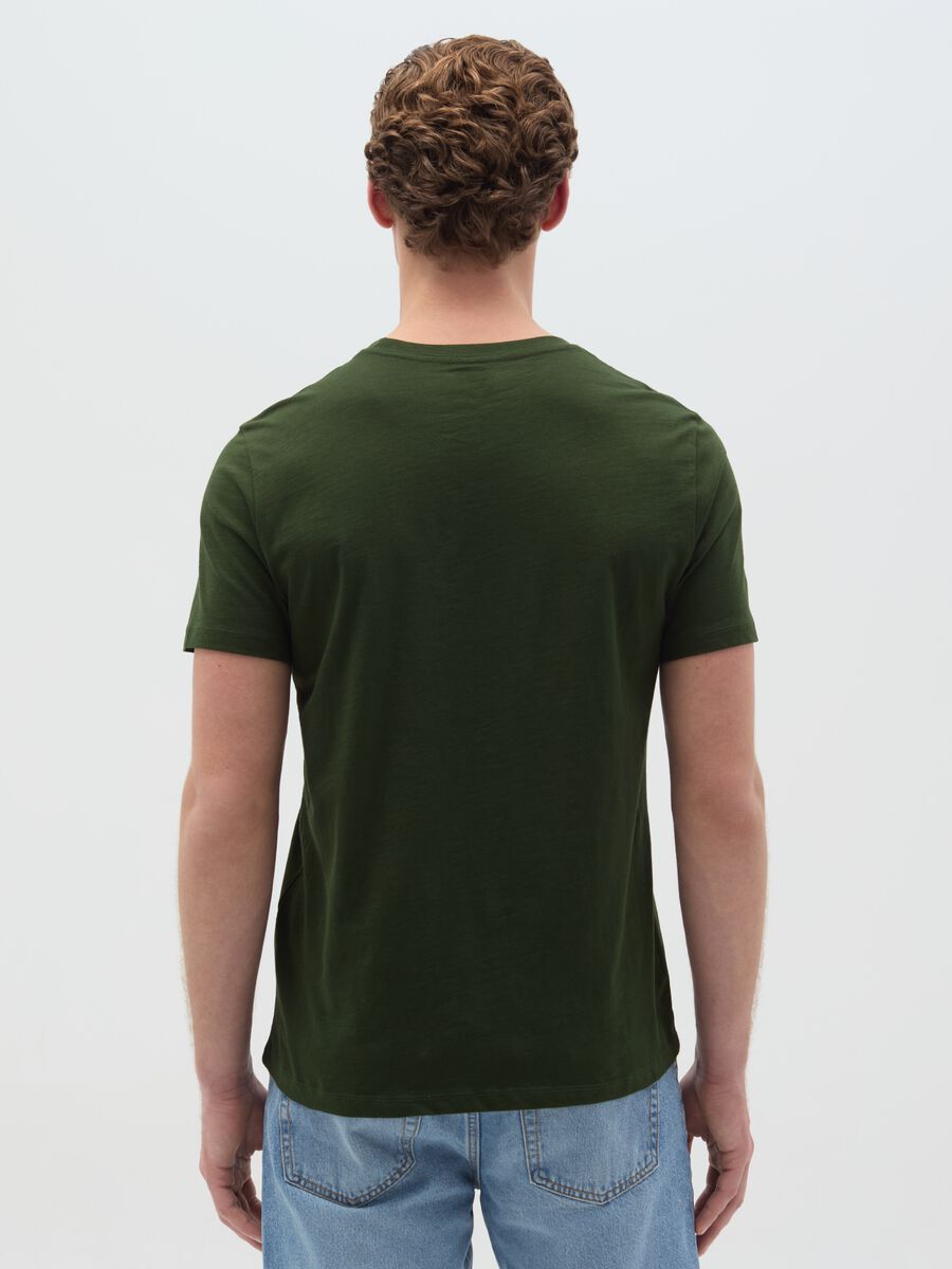 Slub cotton T-shirt with V neck_3