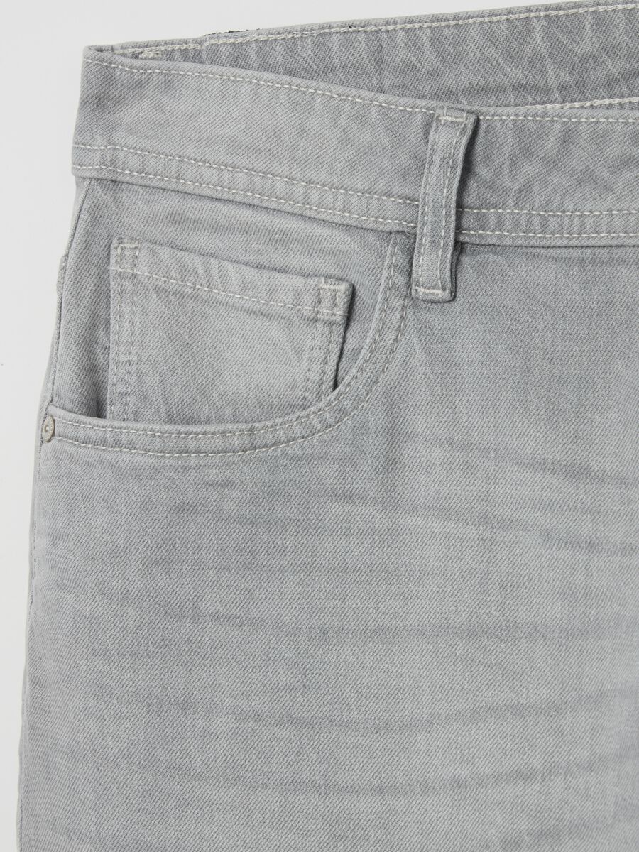 Slim-fit jeans with fading_5