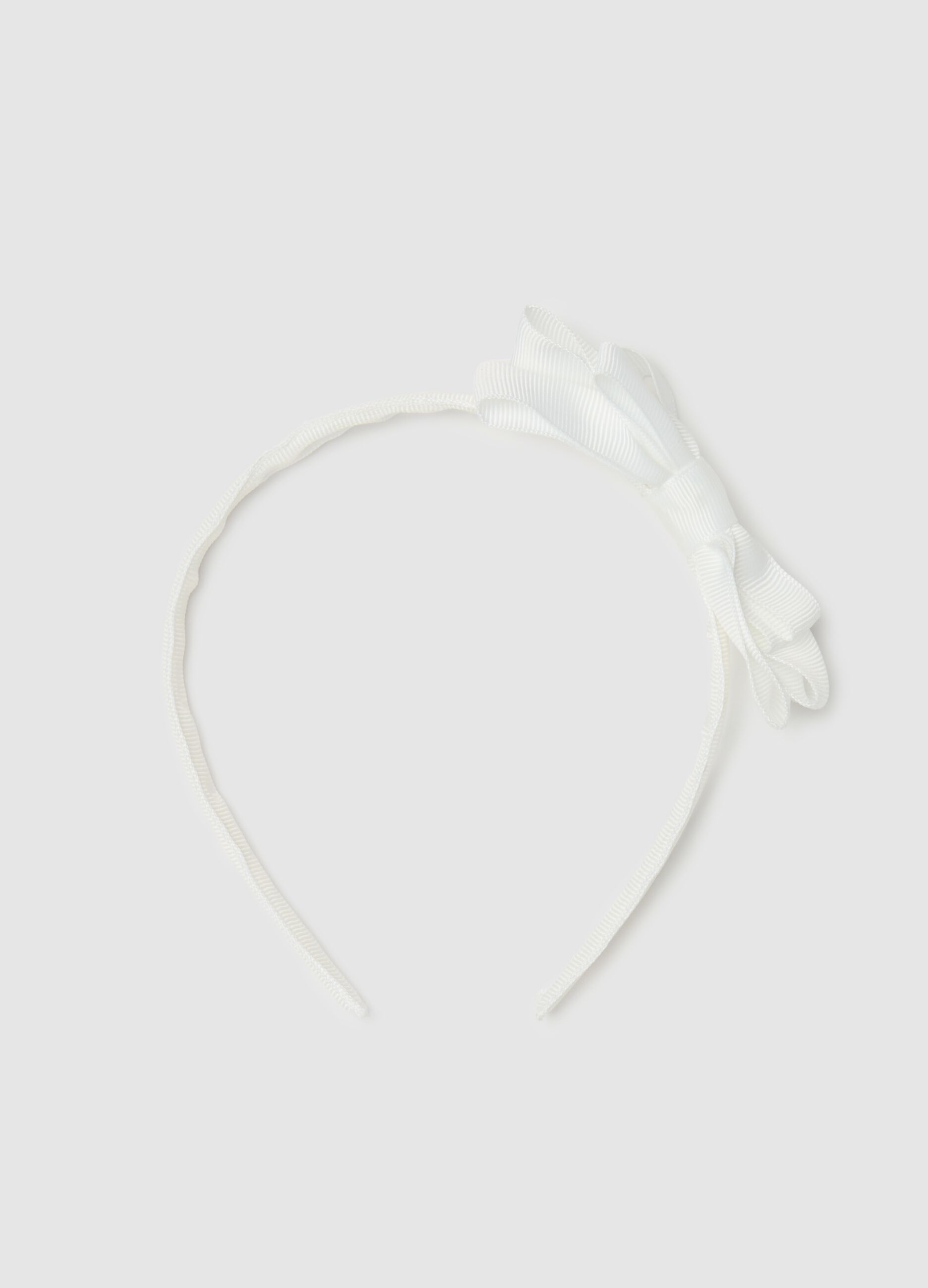 Hairband with bow