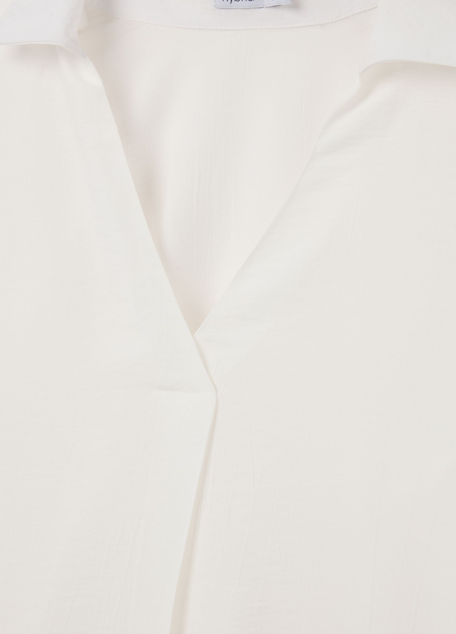 Women's white blend V-neck regular fit shirt