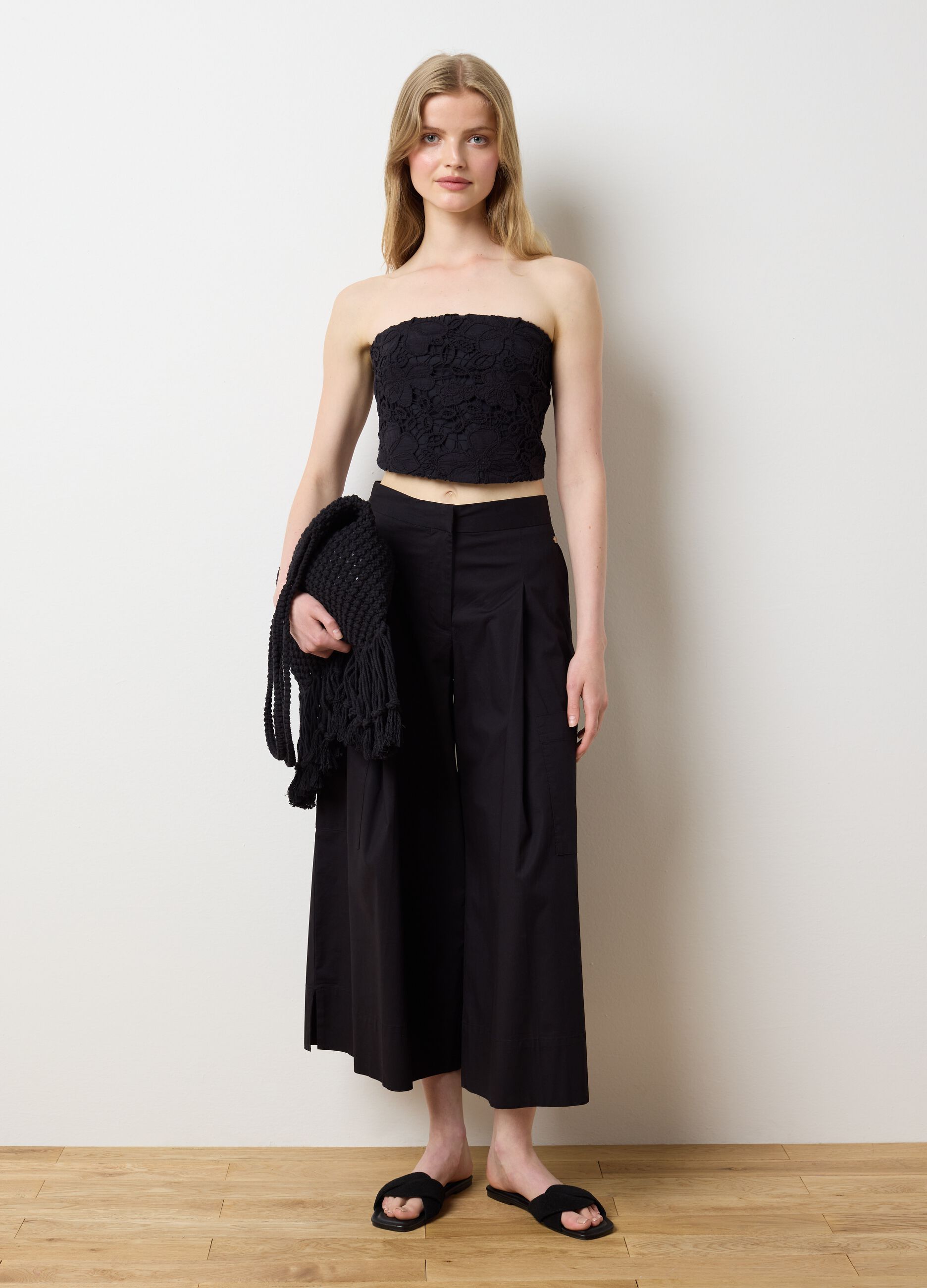 Women's black stretch cotton culottes