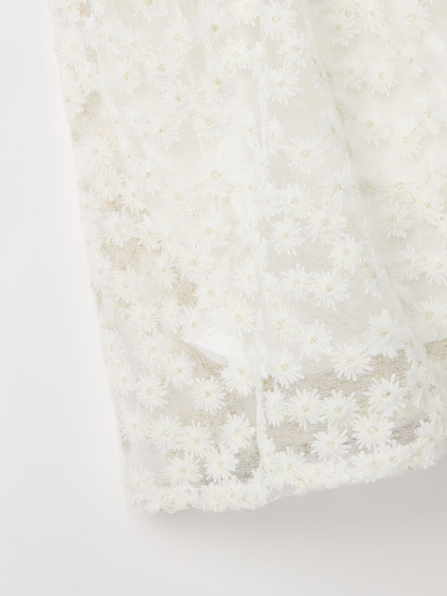 Sleeveless dress with flowers embroidery_3