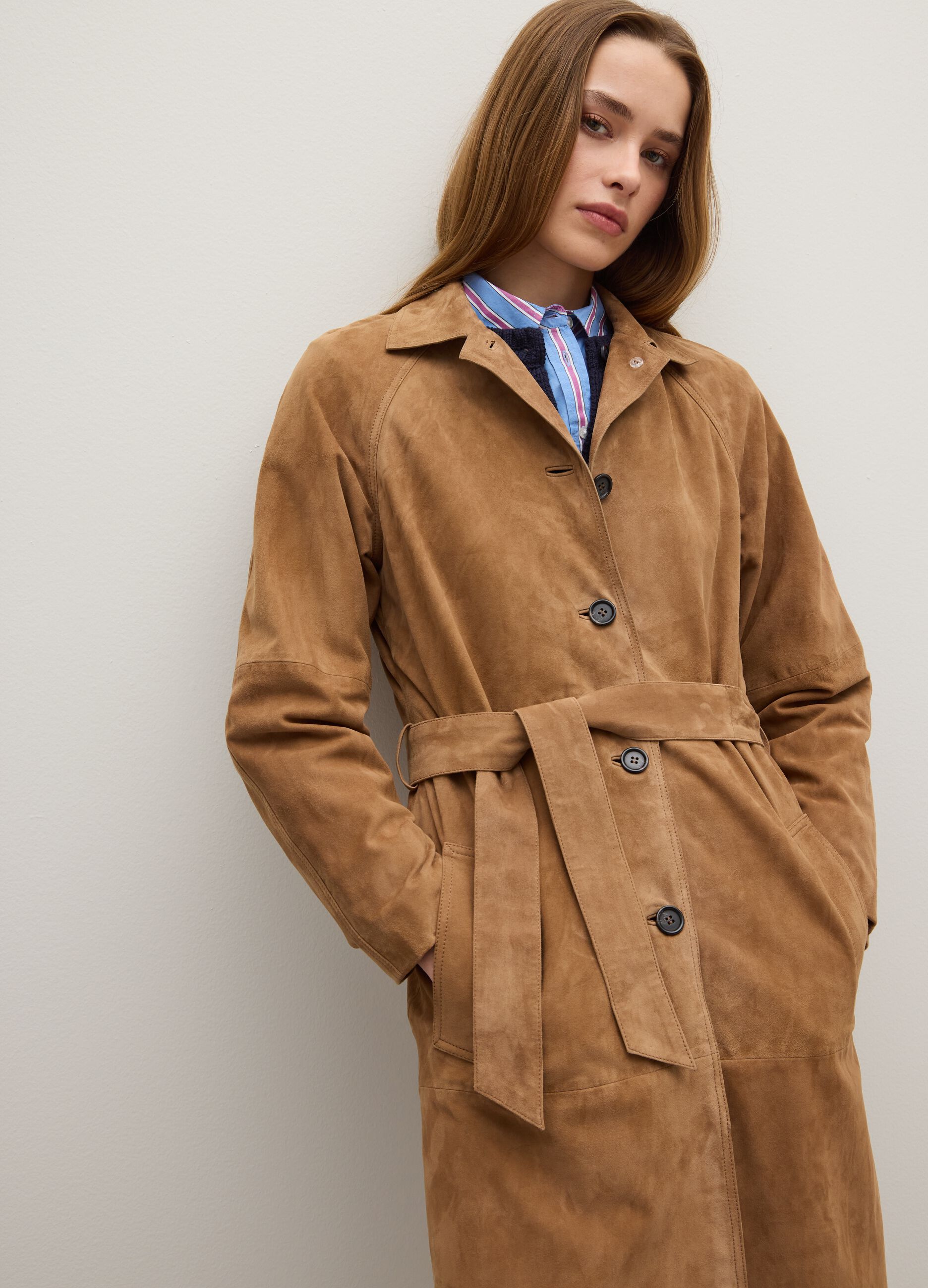 Cappotto in vera pelle marrone regular fit con bottoni