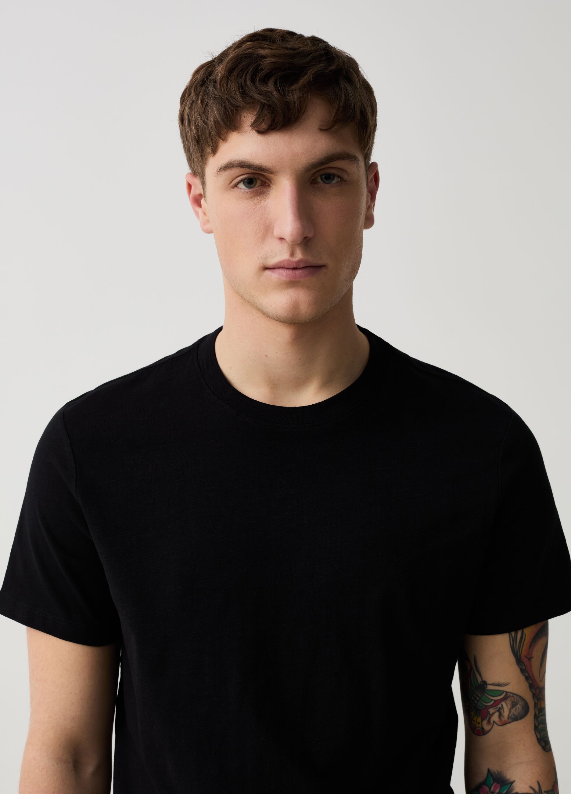 Round-neck T-shirt in jersey slub