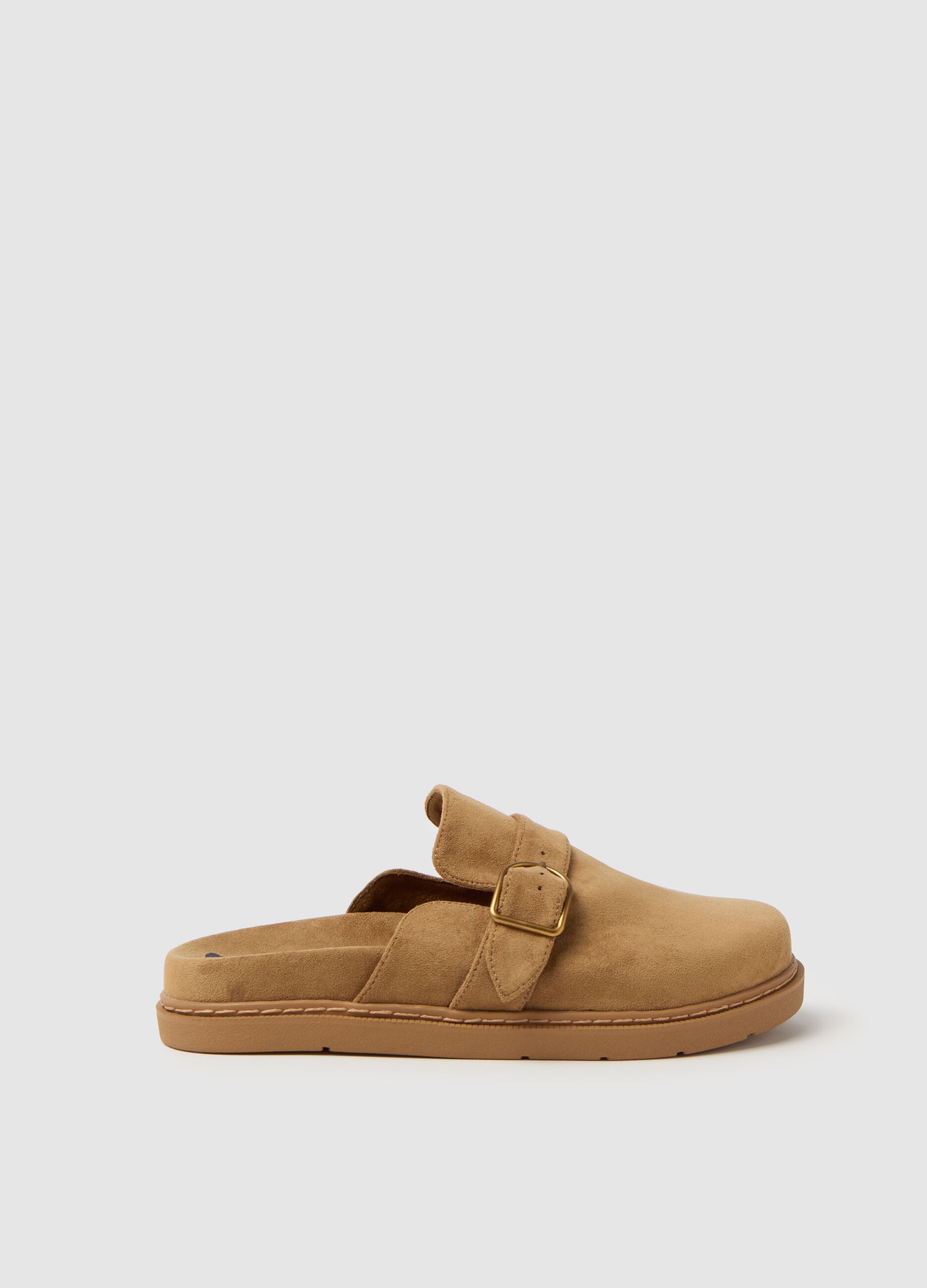 Suede sabots with buckle