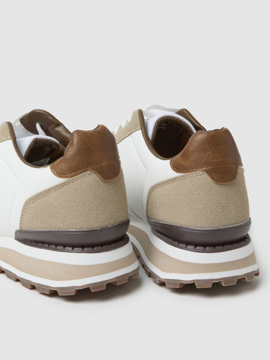 Sneakers bianche e beige_2