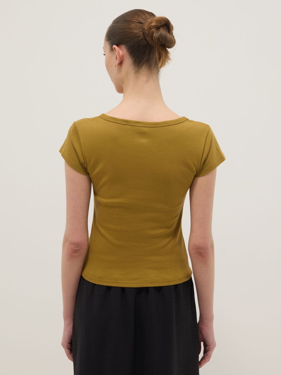 Yellow pure cotton regular fit T-shirt with deep henley neckline_3