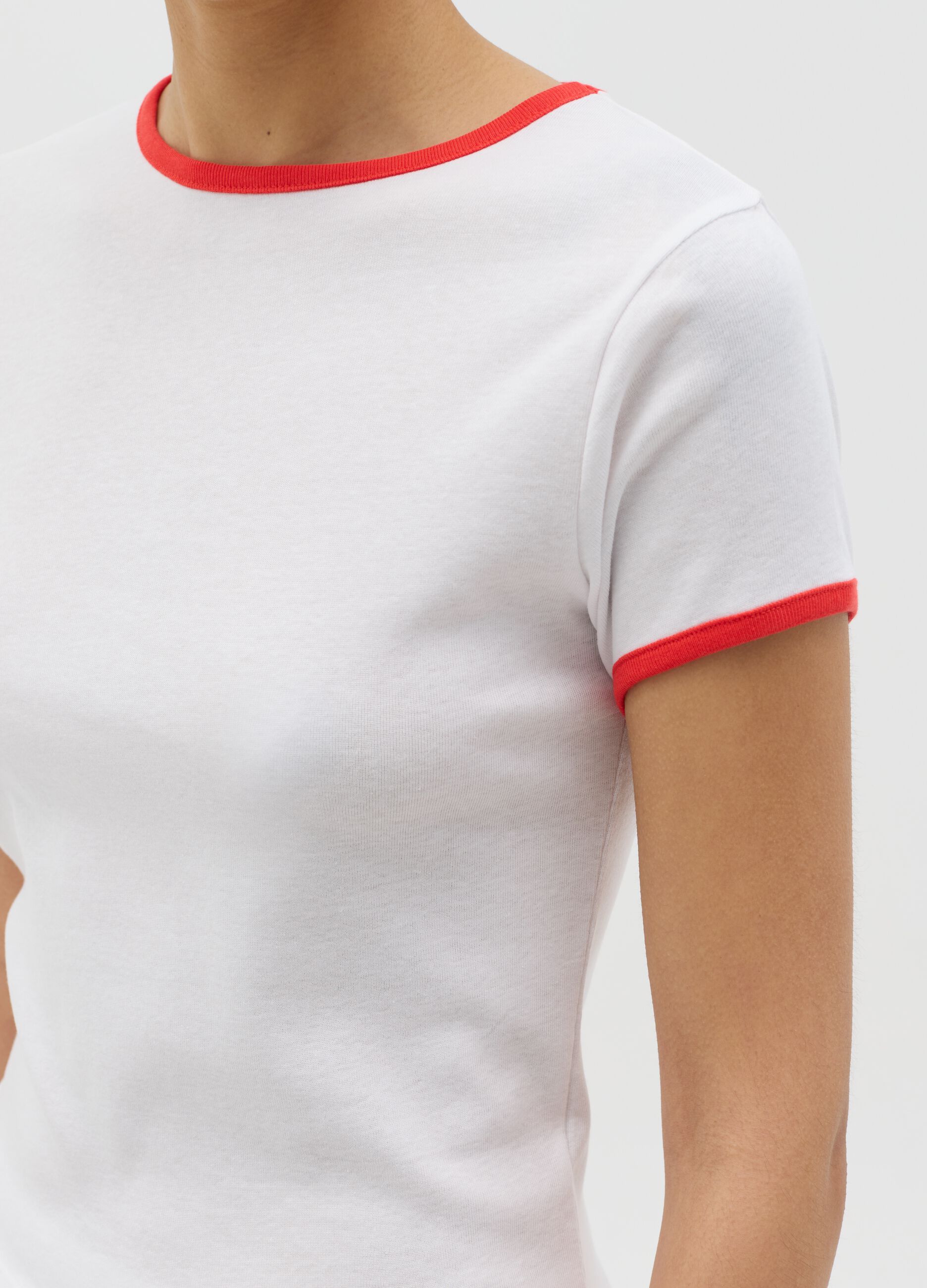 White slim-fit T-shirt in cotton
