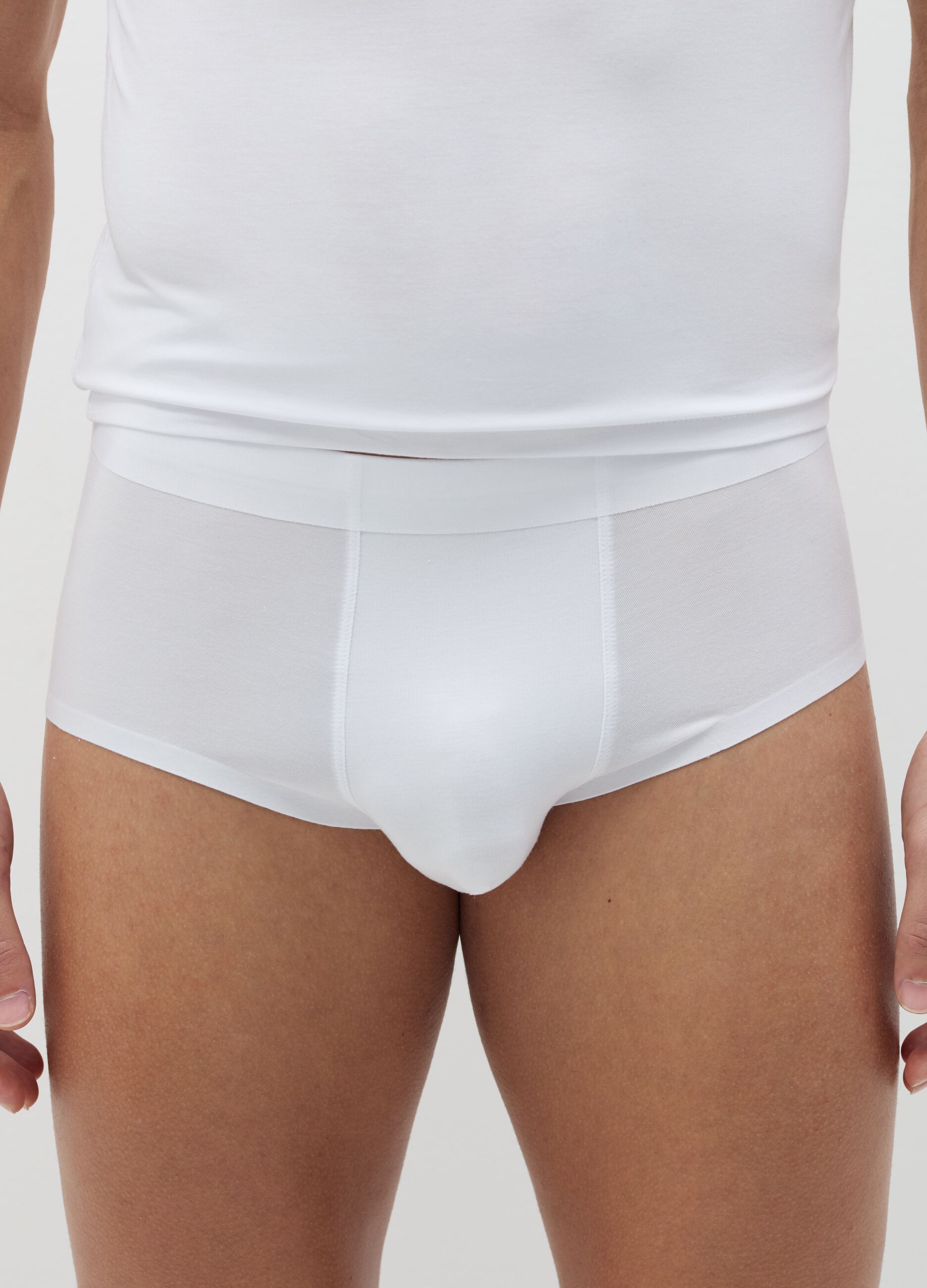 Two-pair pack briefs in stretch modal