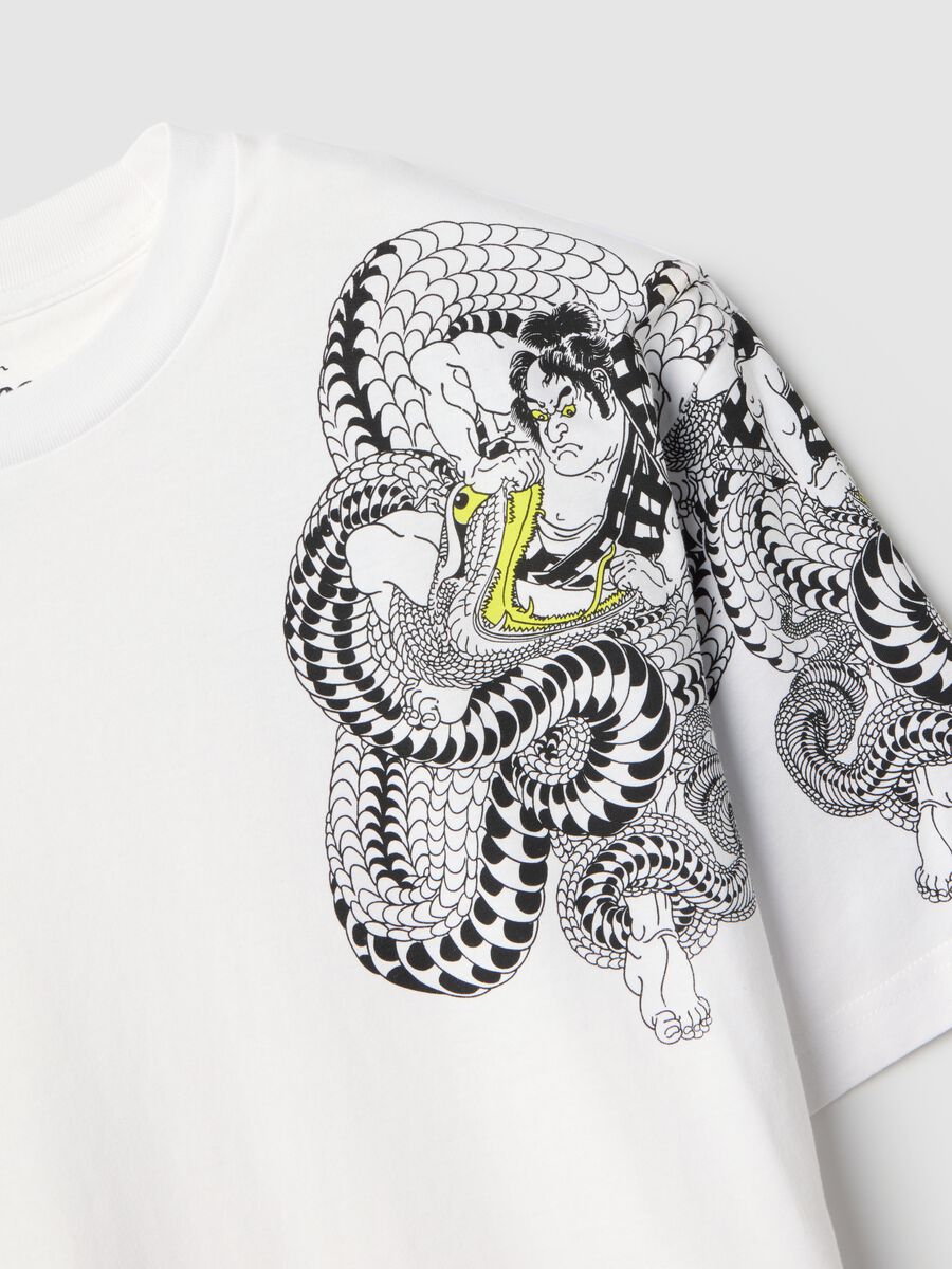 White pure cotton regular fit T-shirt with graphics_5