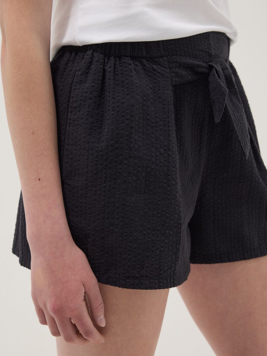 Black pure cotton shorts with elasticated waistband_2