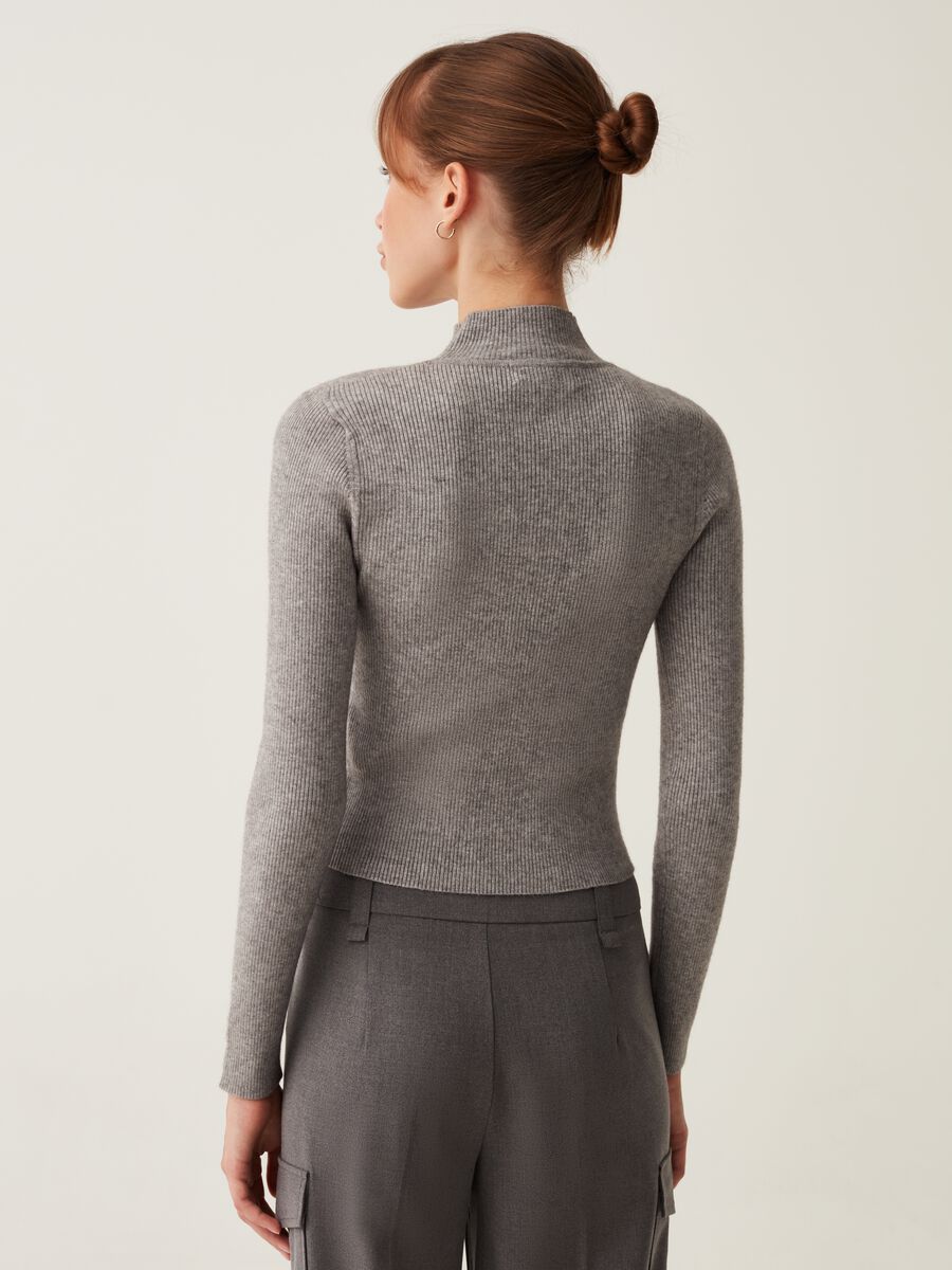Maglia a costine mock neck_2