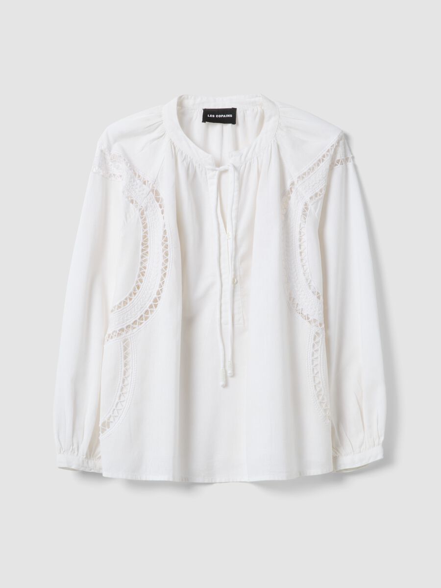 Blusa in misto cotone e lino bianca regular fit con dettagli traforati_4