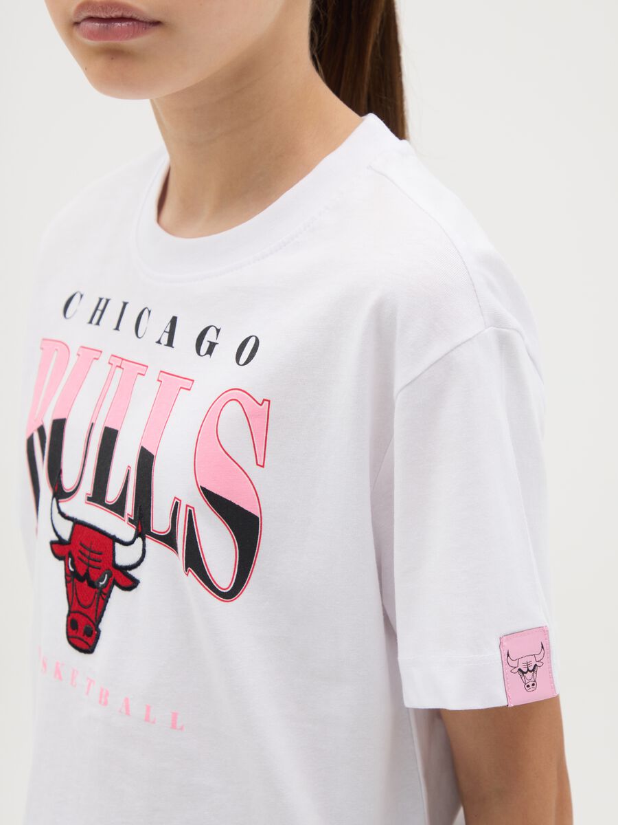 T-shirt bianca crop in cotone NBA Chicago Bulls_2