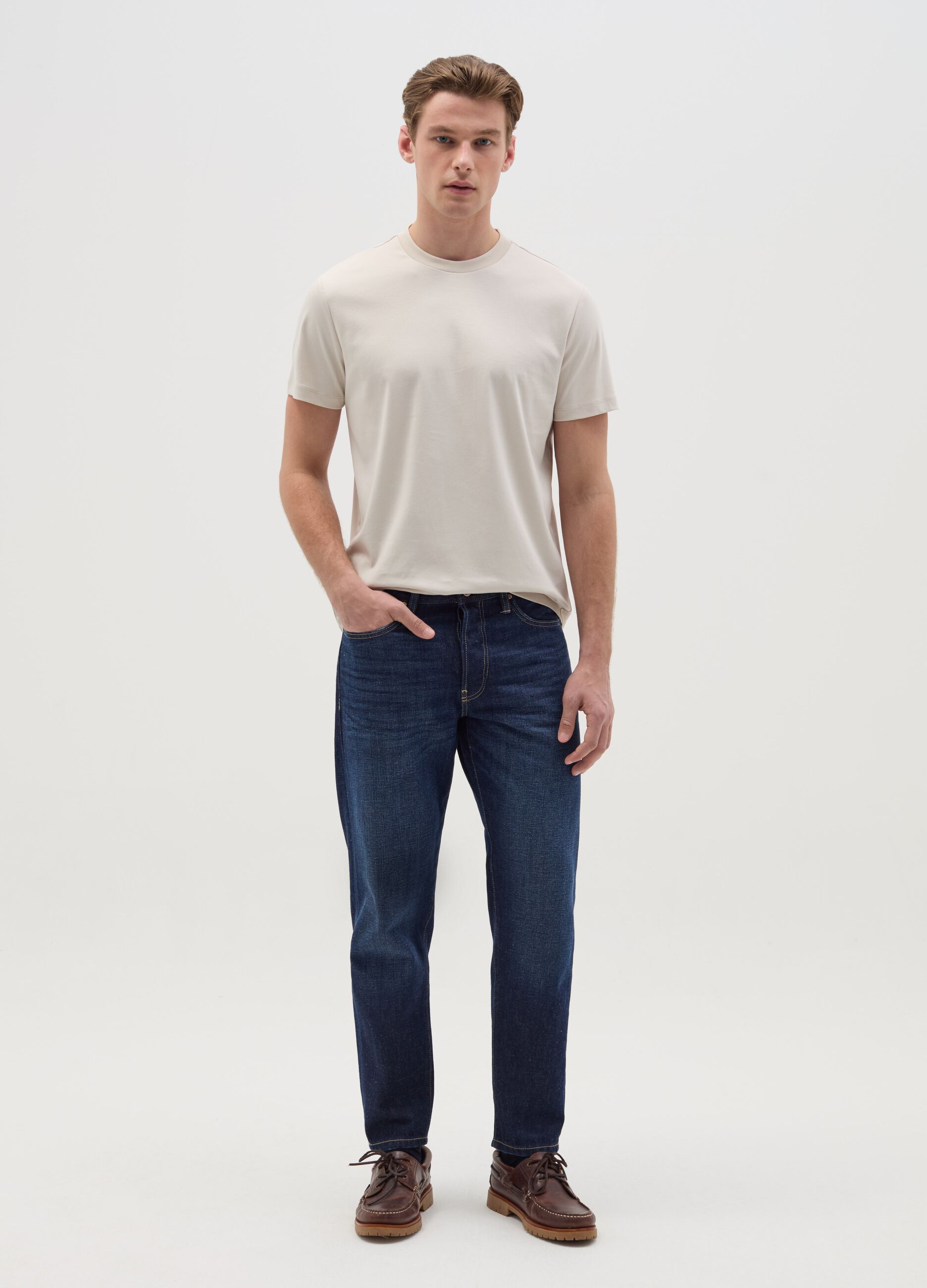 Regular-fit T-shirt with round neck