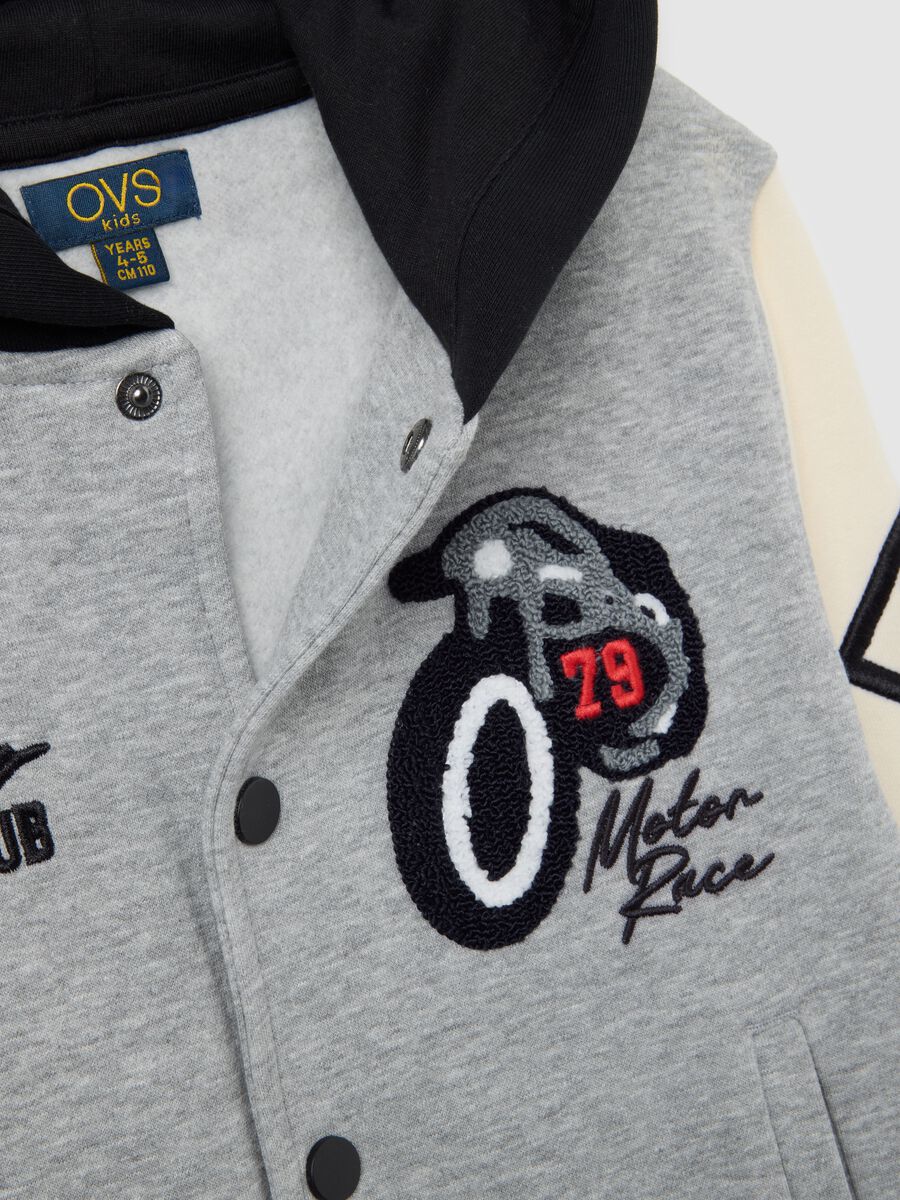 Multicolour regular fit children's sweatshirt in cotton blend with embroidery_3