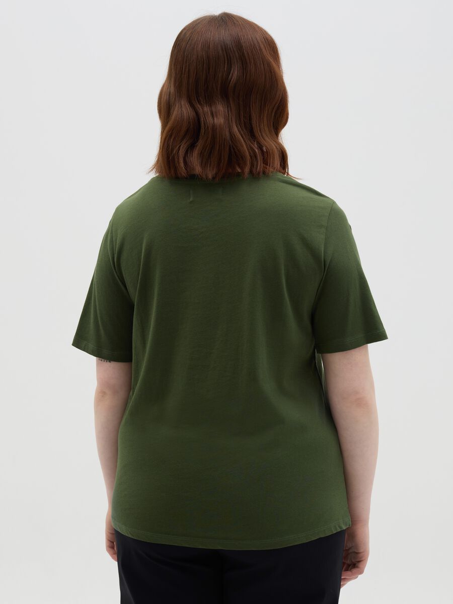 Curvy green T-shirt with "La Dolce Vita" print in cotton_2