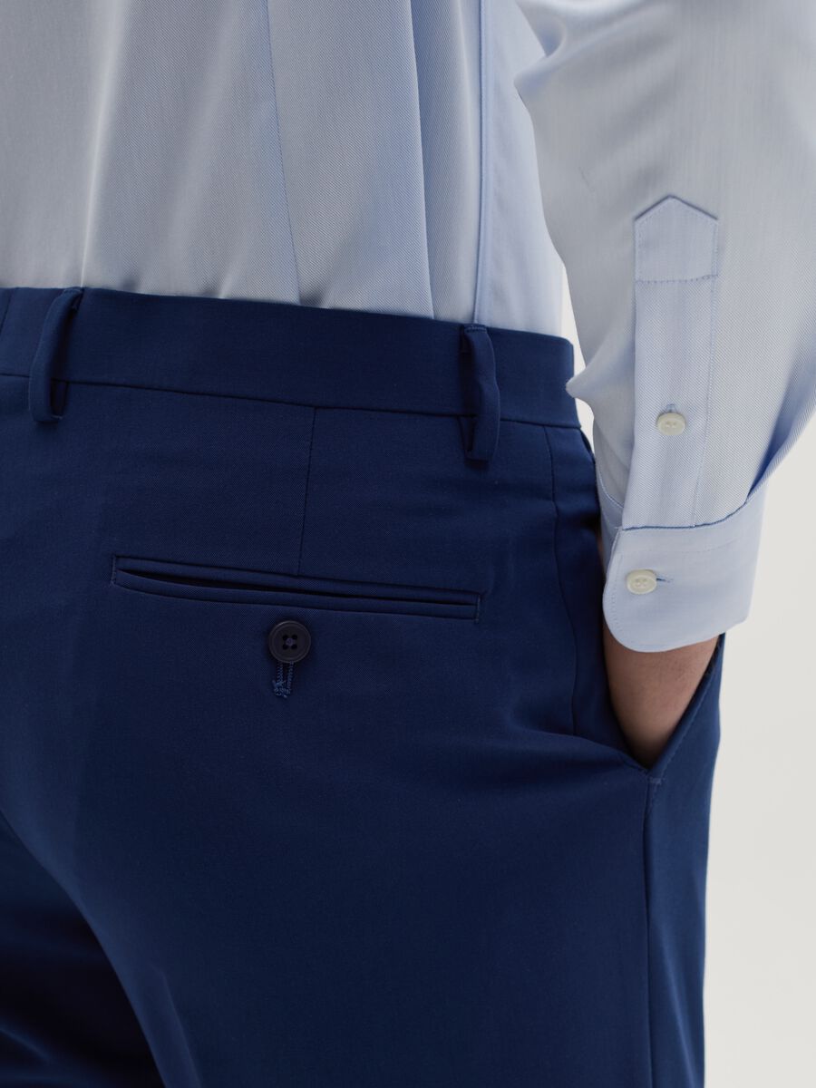 Slim-fit easy-iron shirt_3