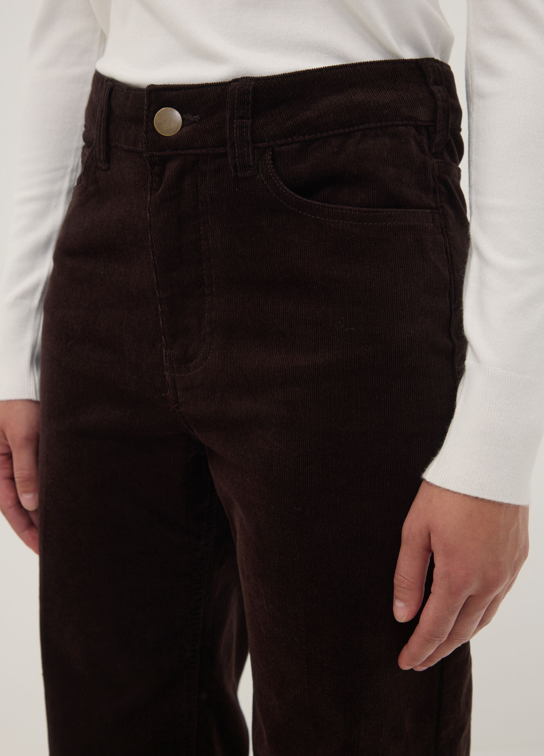 Pantaloni marroni in cotone elasticizzato a coste straight fit