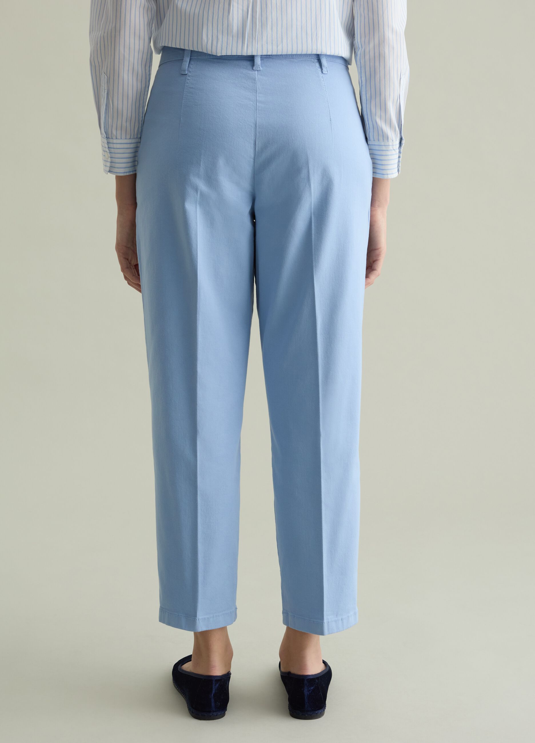 Cropped chino trousers with darts