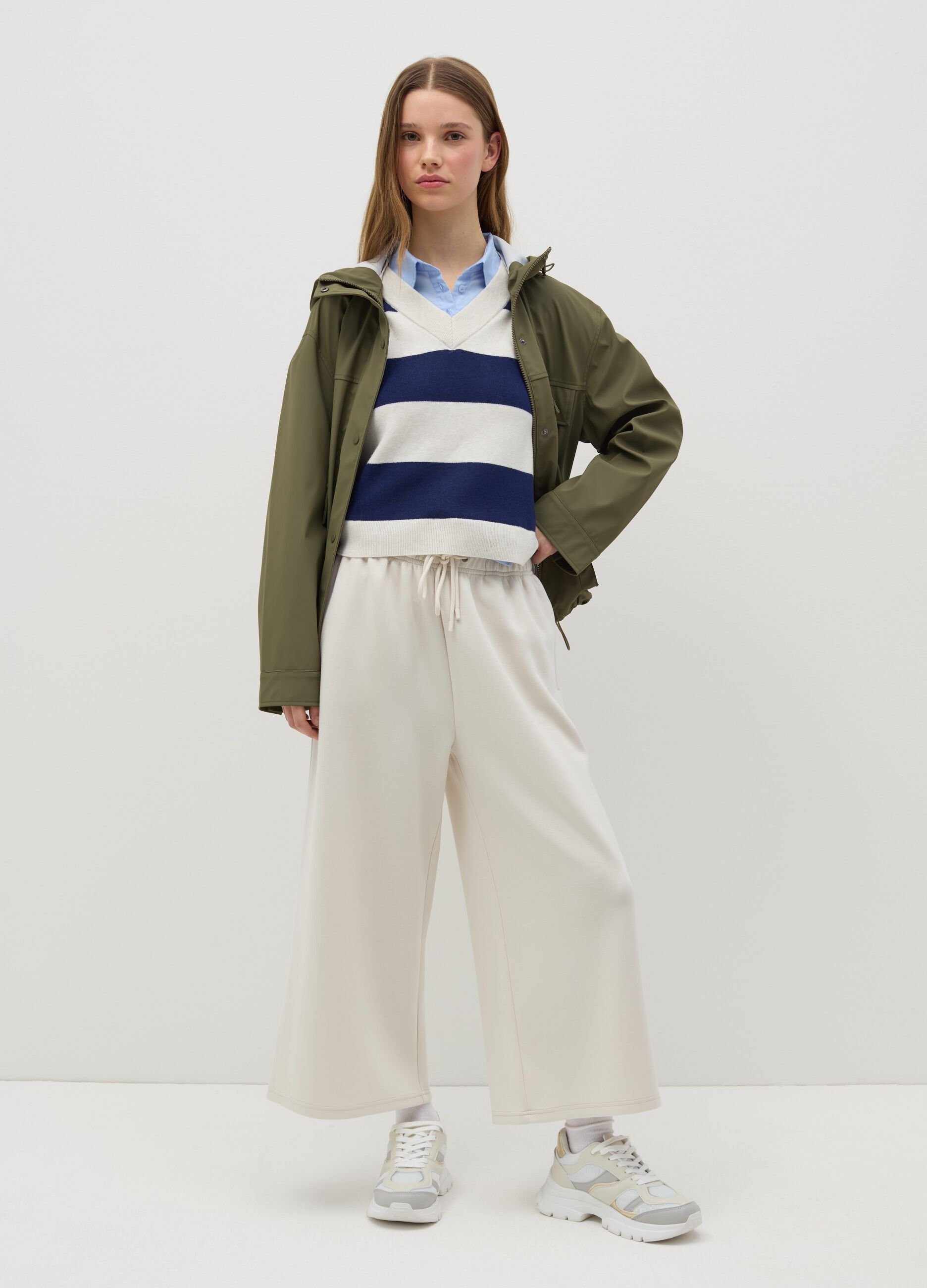 Crop wide-leg joggers