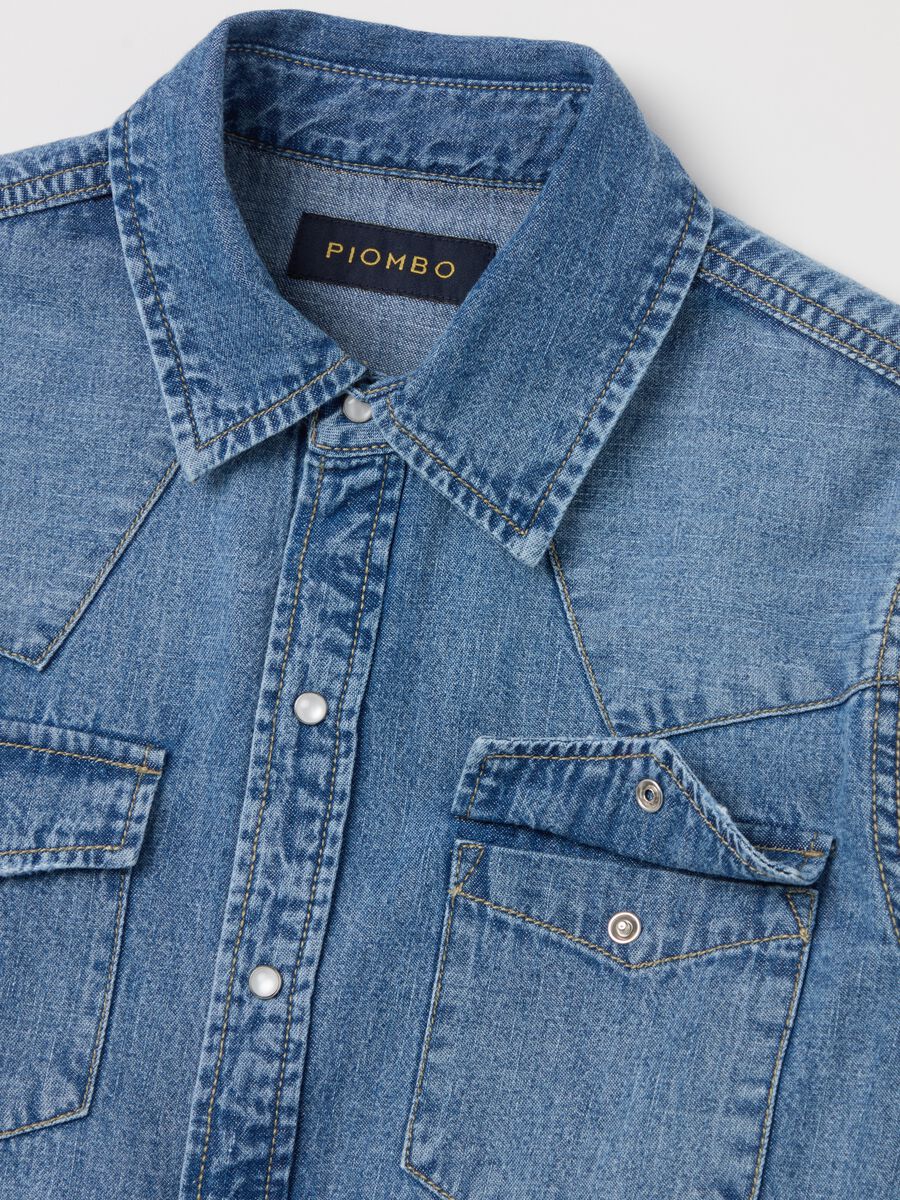 Western shirt in denim_5