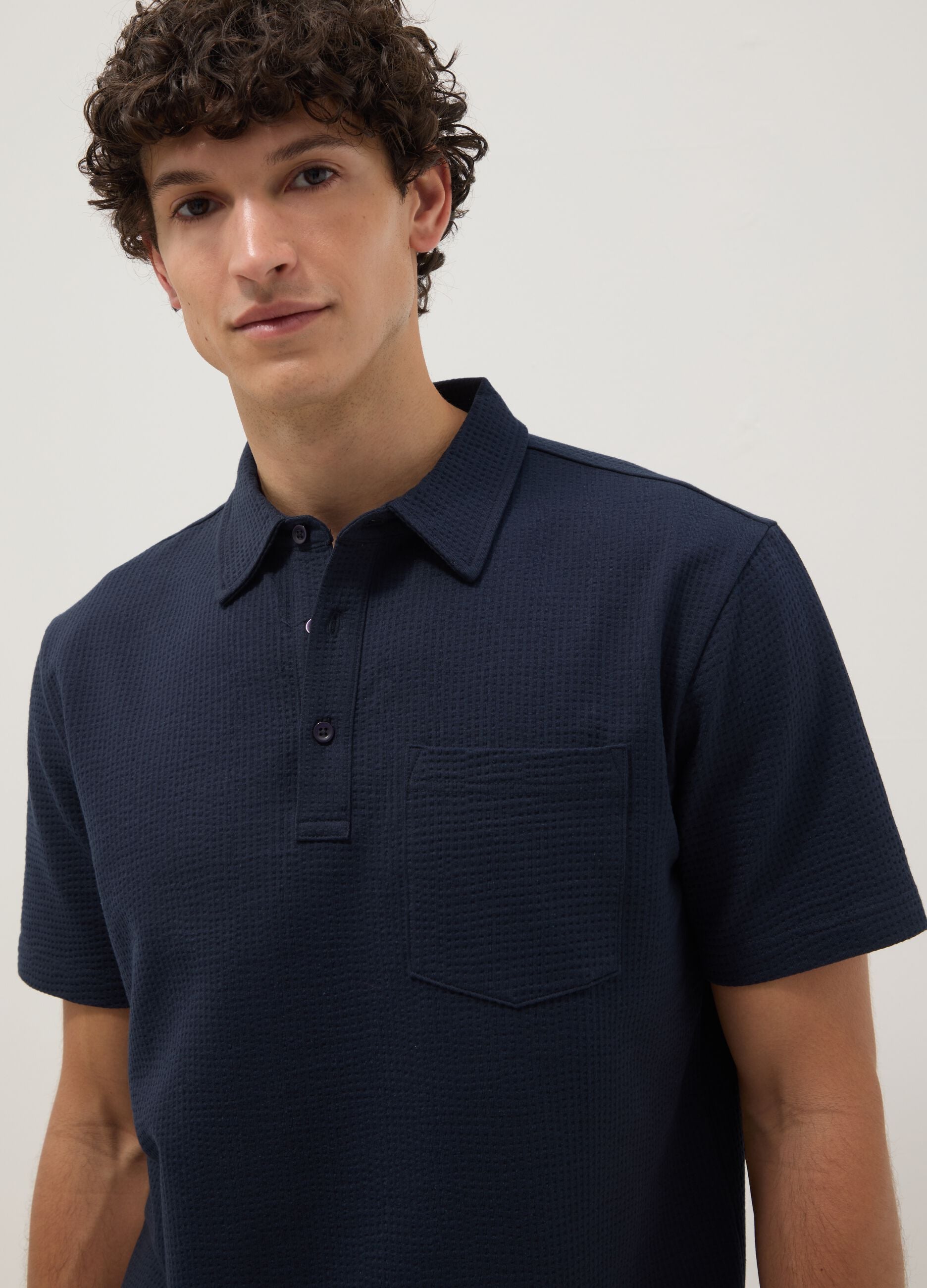 Blue short-sleeved stretch polo shirt