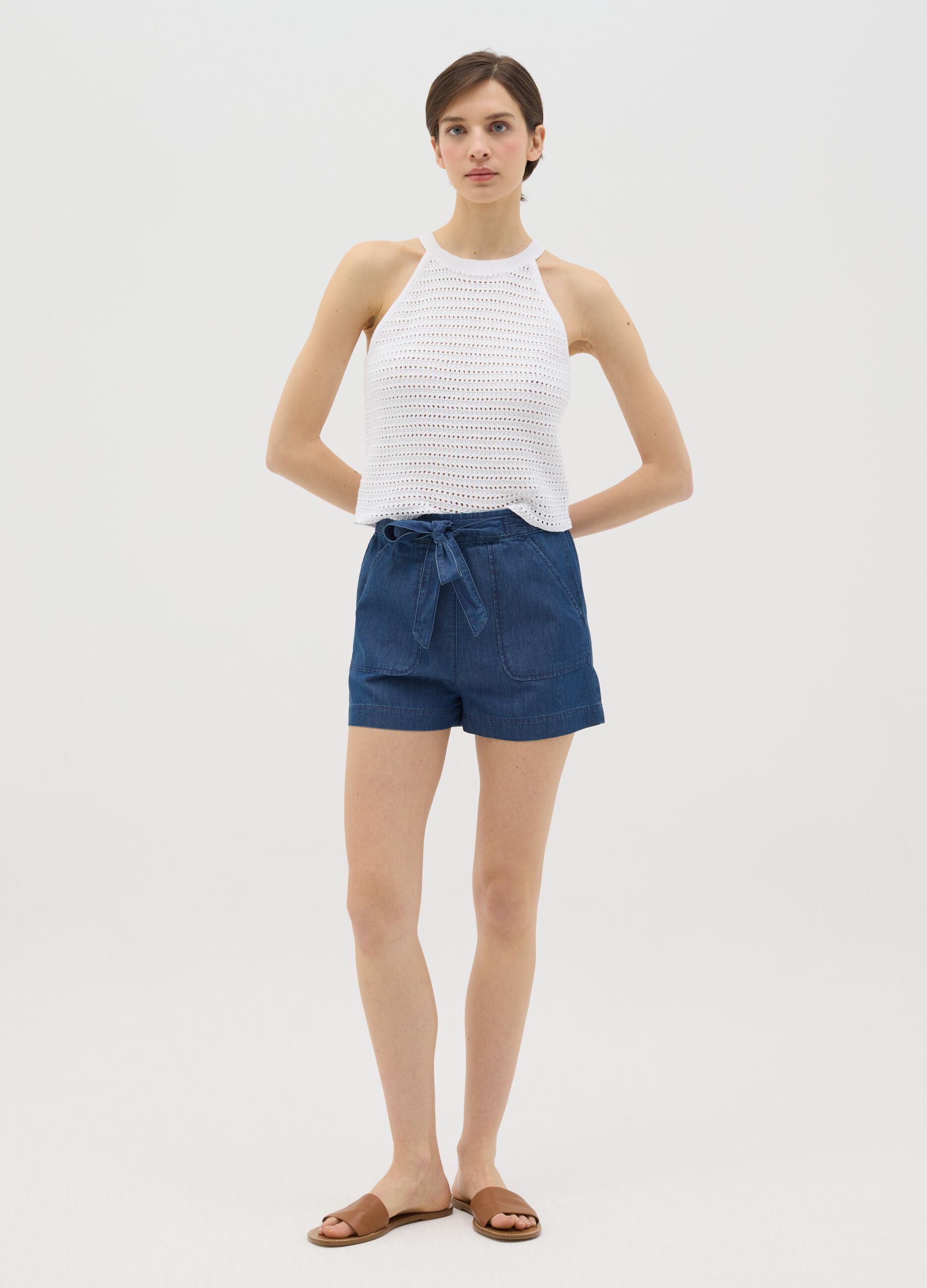 Fluid shorts in denim with bow