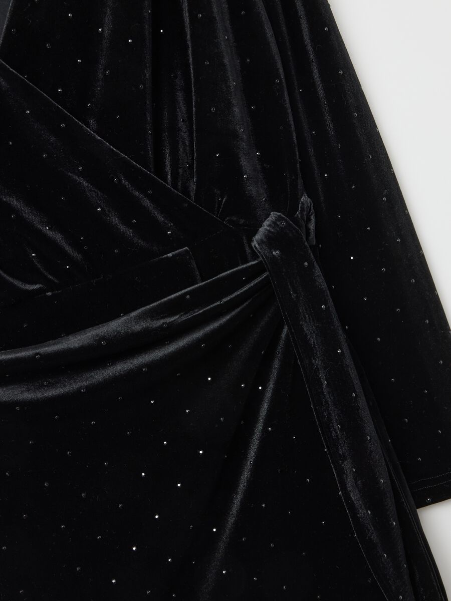 Black velvet regular fit dress with sparkling points_5