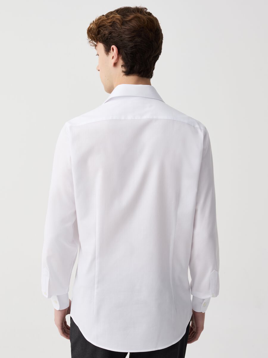 Solid colour slim-fit easy-iron shirt_2