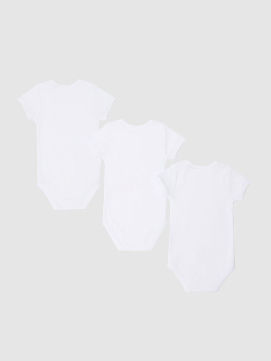 Three-pack short-sleeved bodysuits in cotton_1