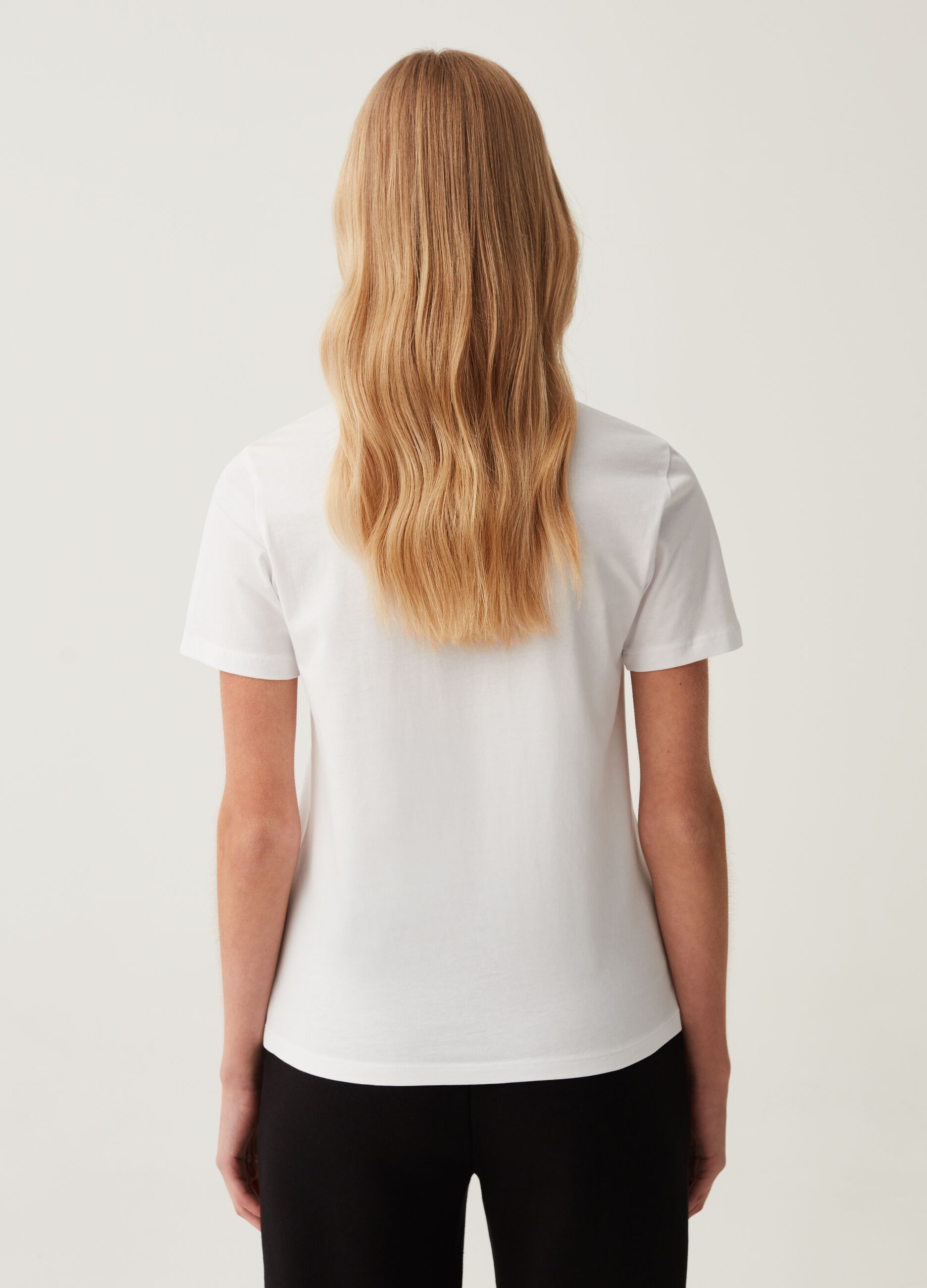 T-shirt in cotone con scollo rotondo_2