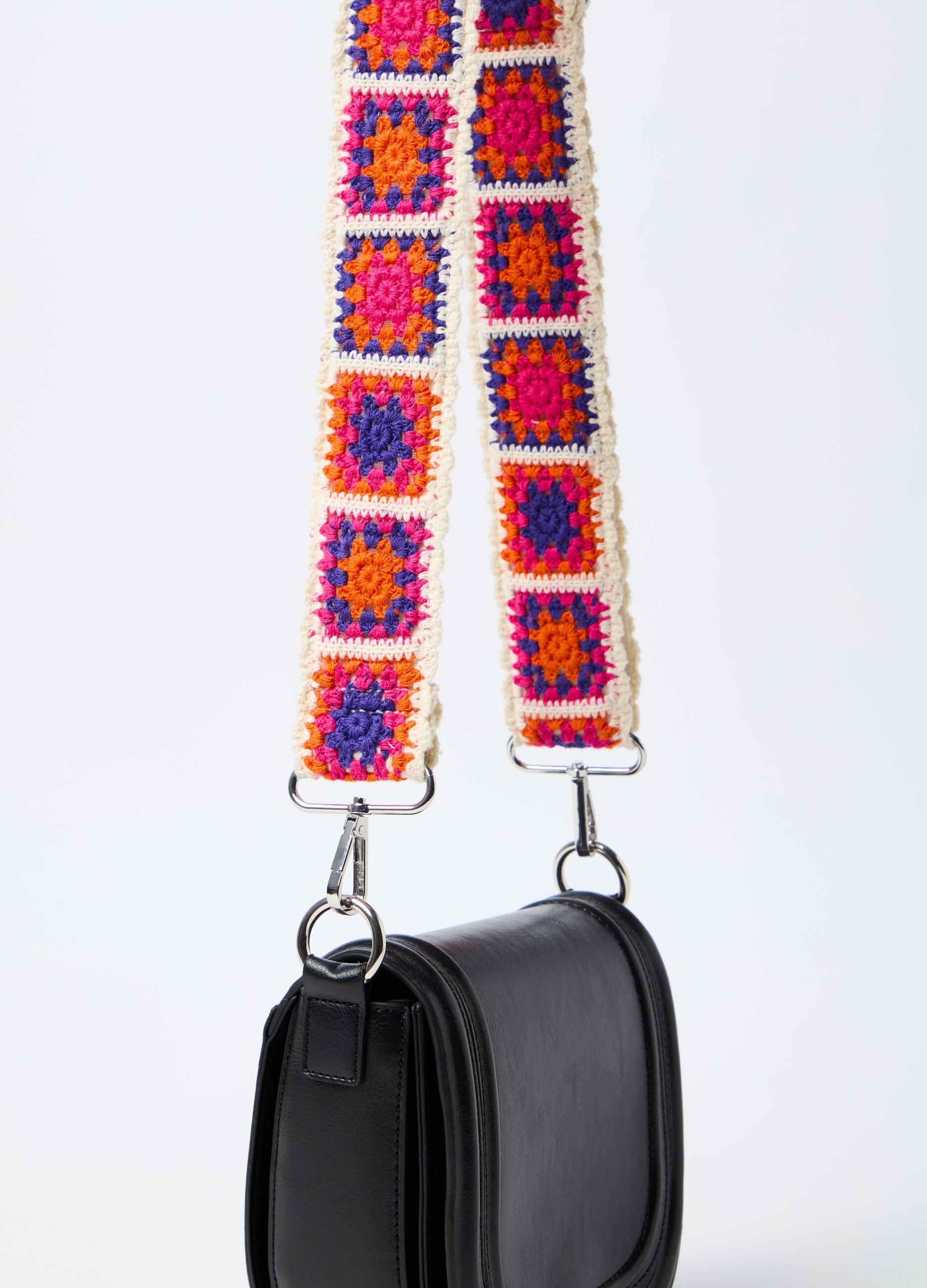 Shoulder strap for bag with crochet design